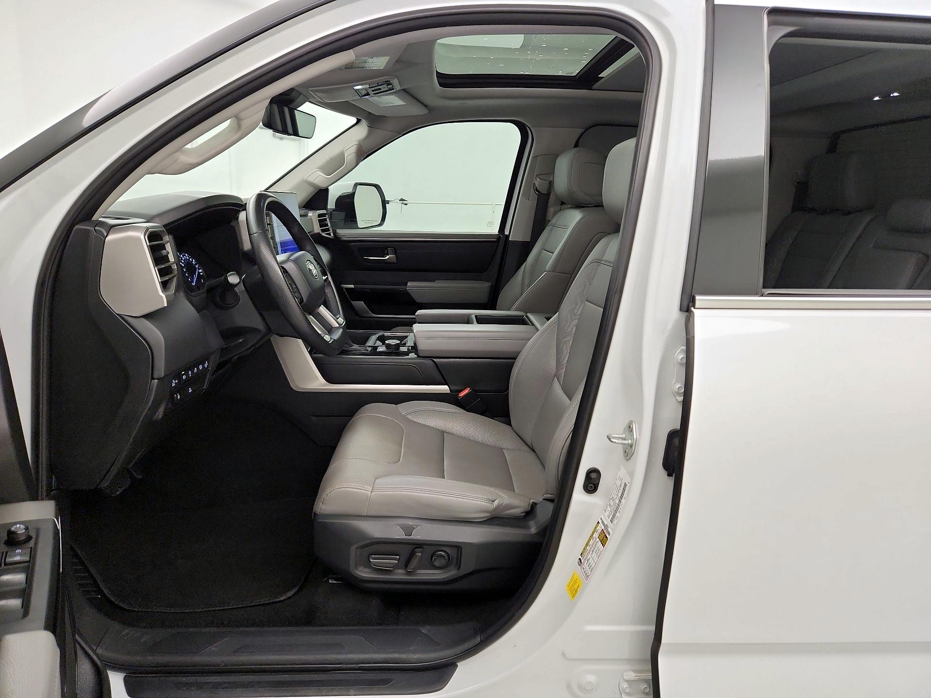 Thumbnail: 2023 Toyota Tundra - 11