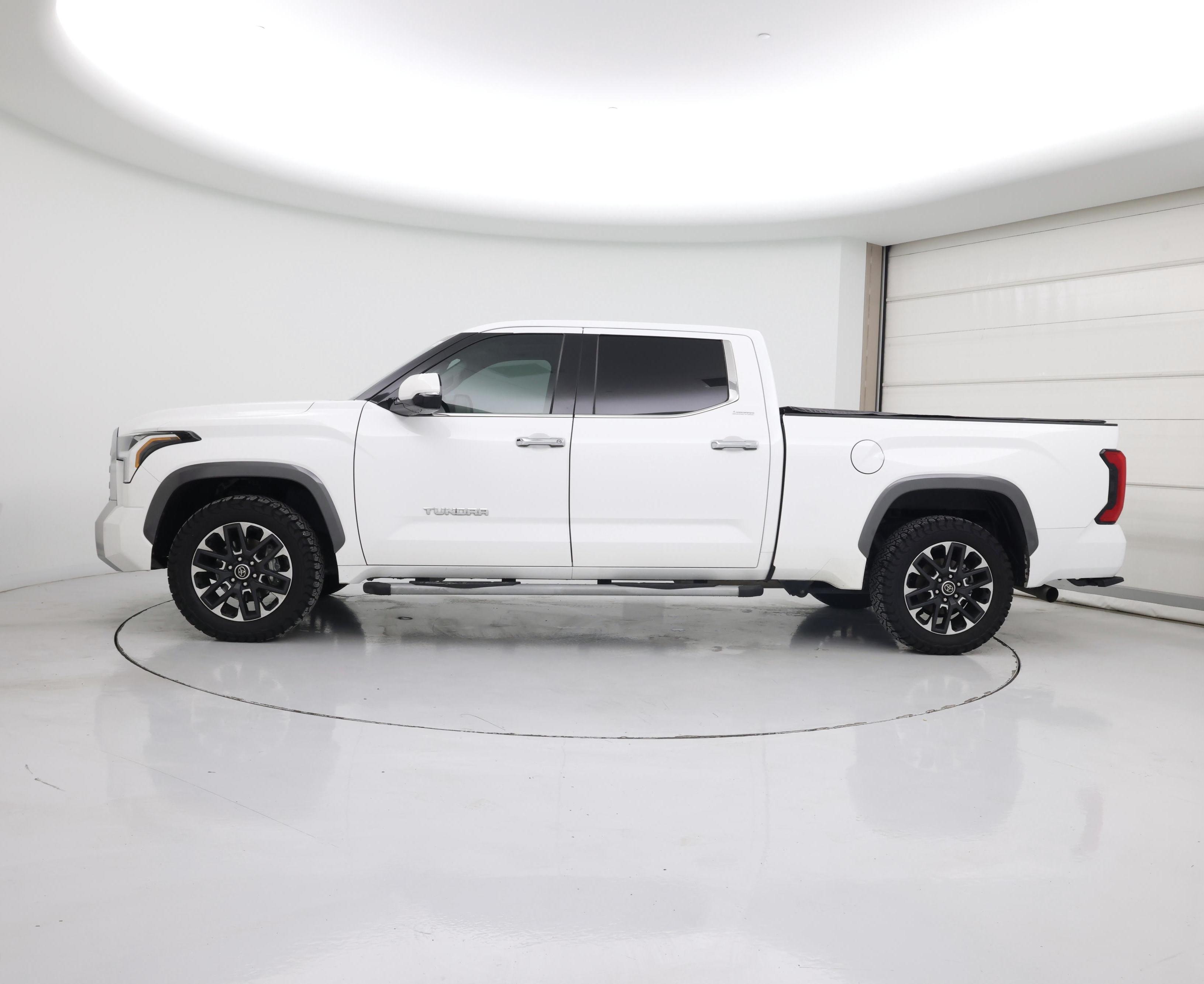 Thumbnail: 2023 Toyota Tundra - 3