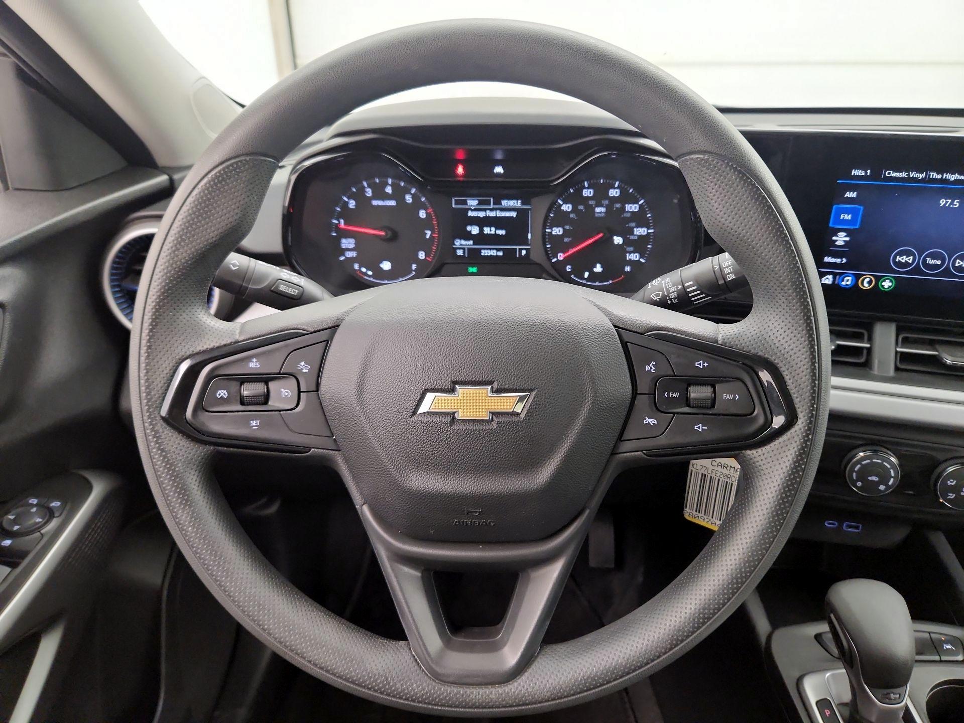 Thumbnail: 2024 Chevrolet Trax - 10