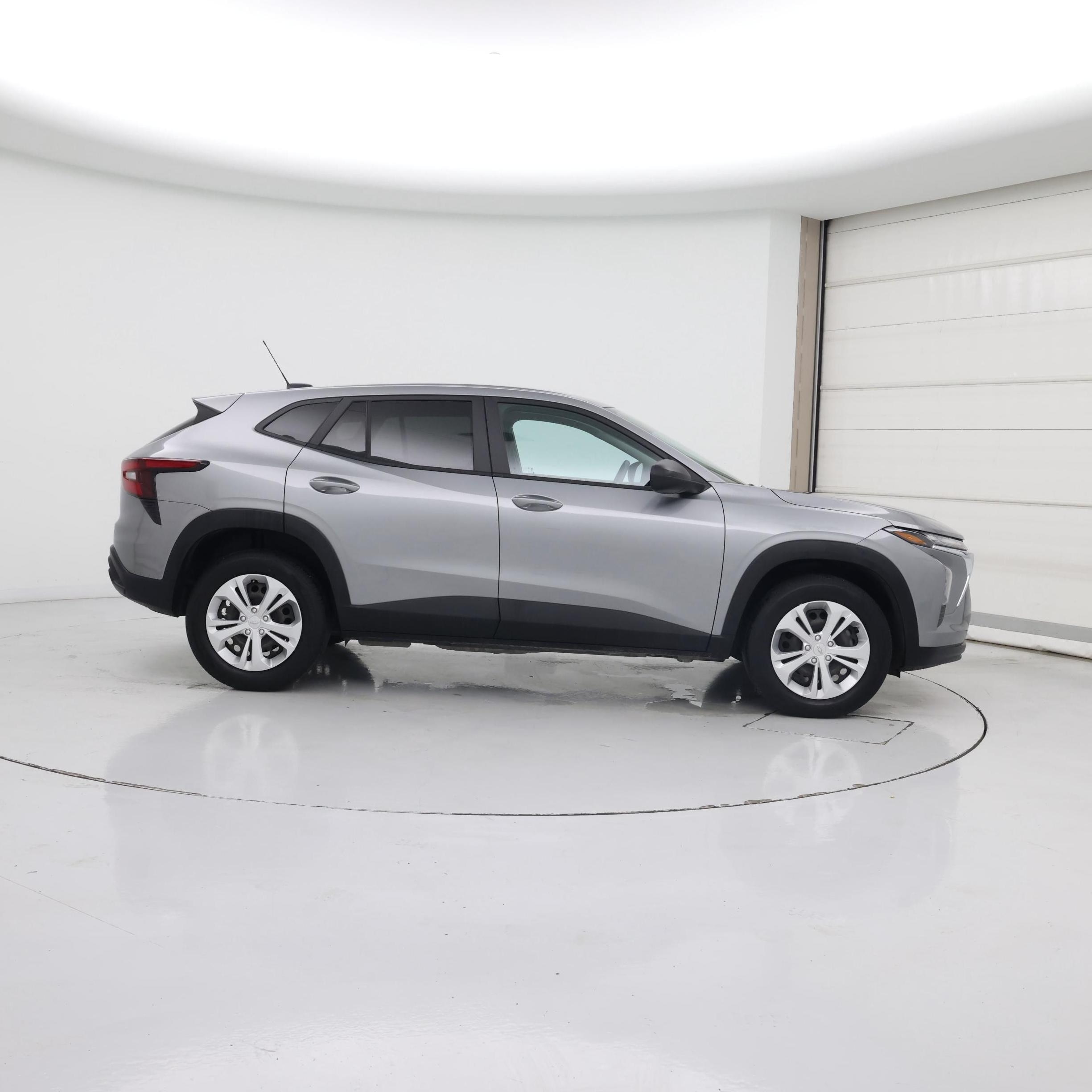 Thumbnail: 2024 Chevrolet Trax - 7