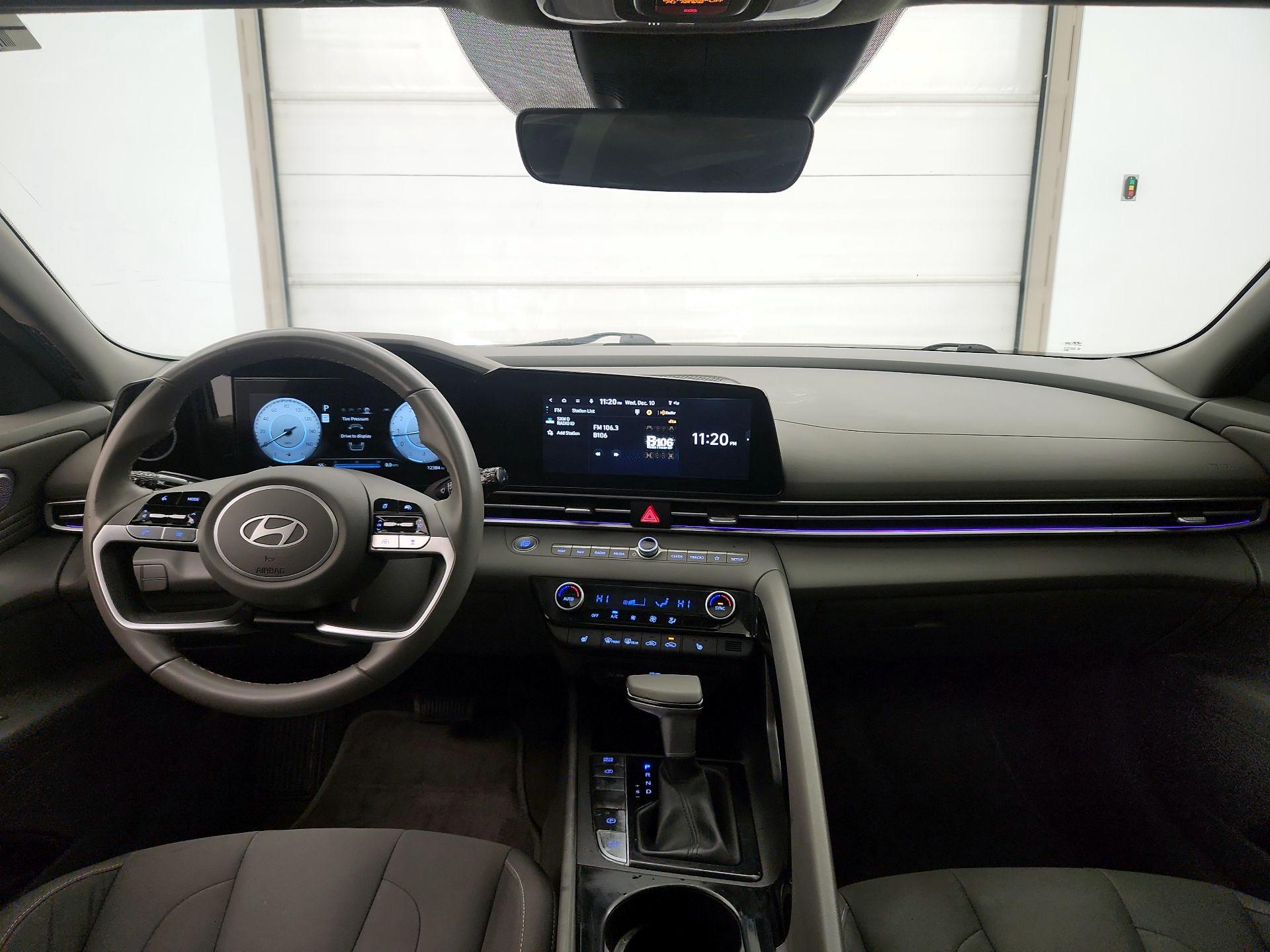 Thumbnail: 2024 Hyundai Elantra - 9