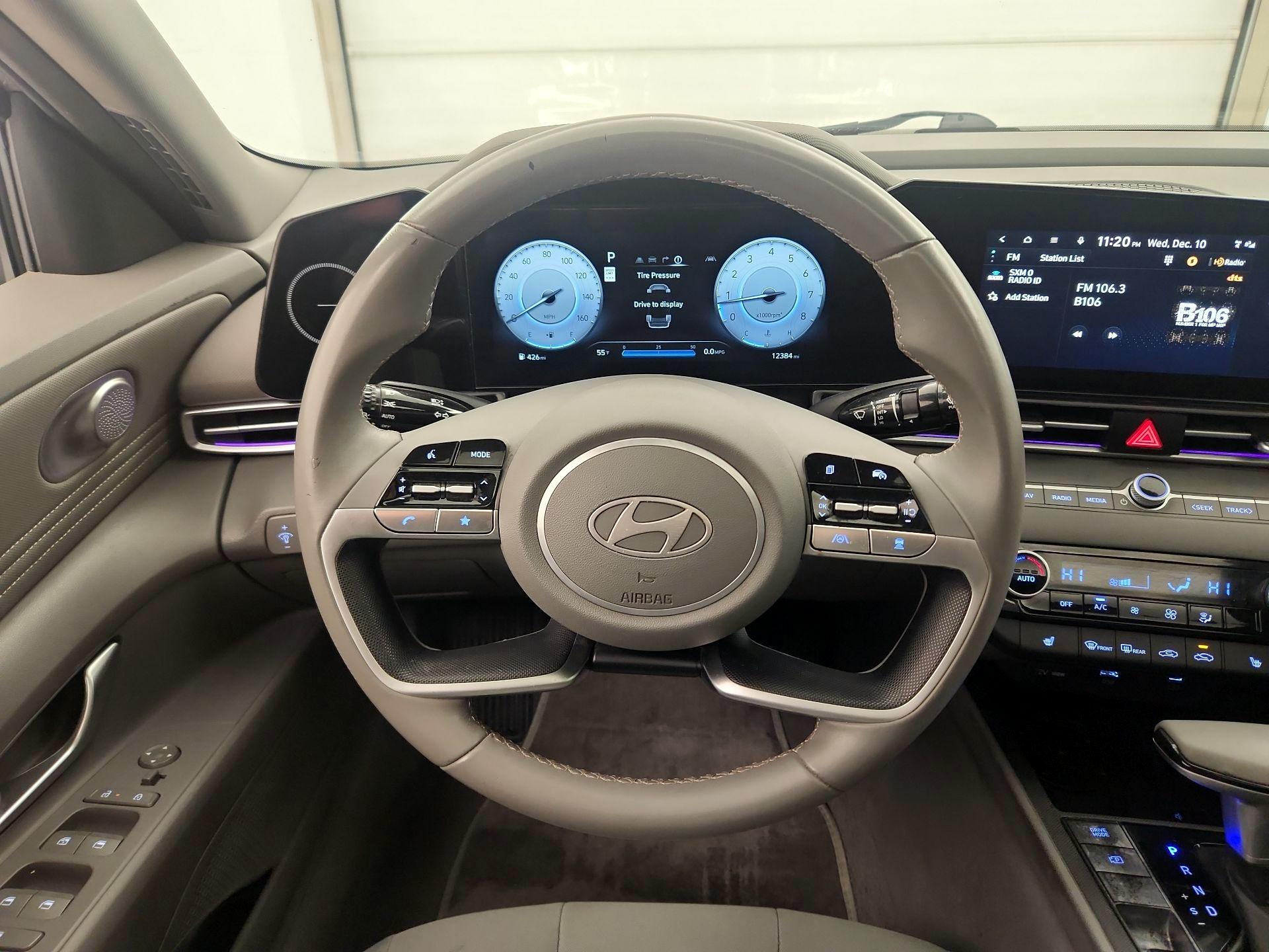 Thumbnail: 2024 Hyundai Elantra - 10