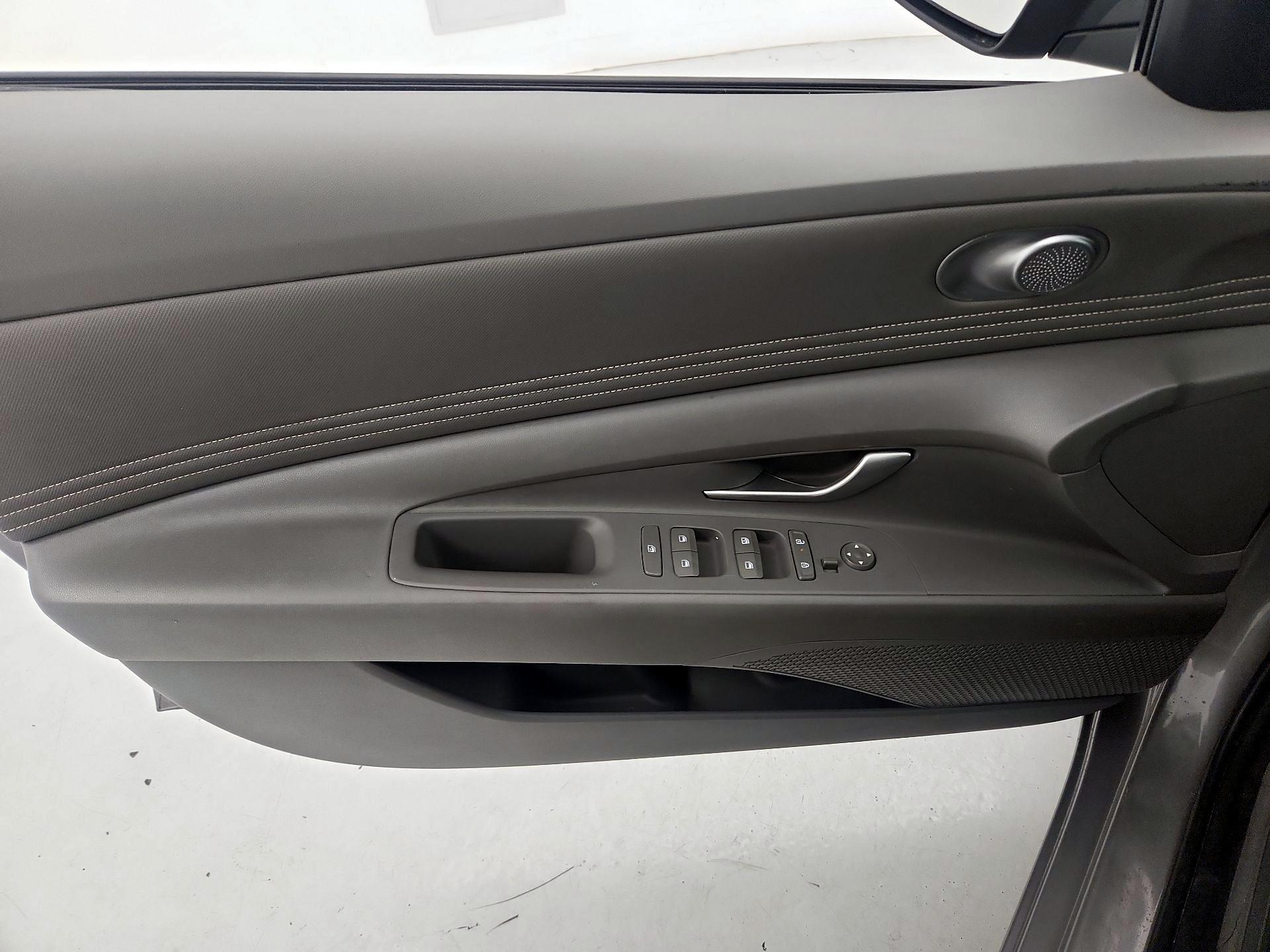 Thumbnail: 2024 Hyundai Elantra - 12