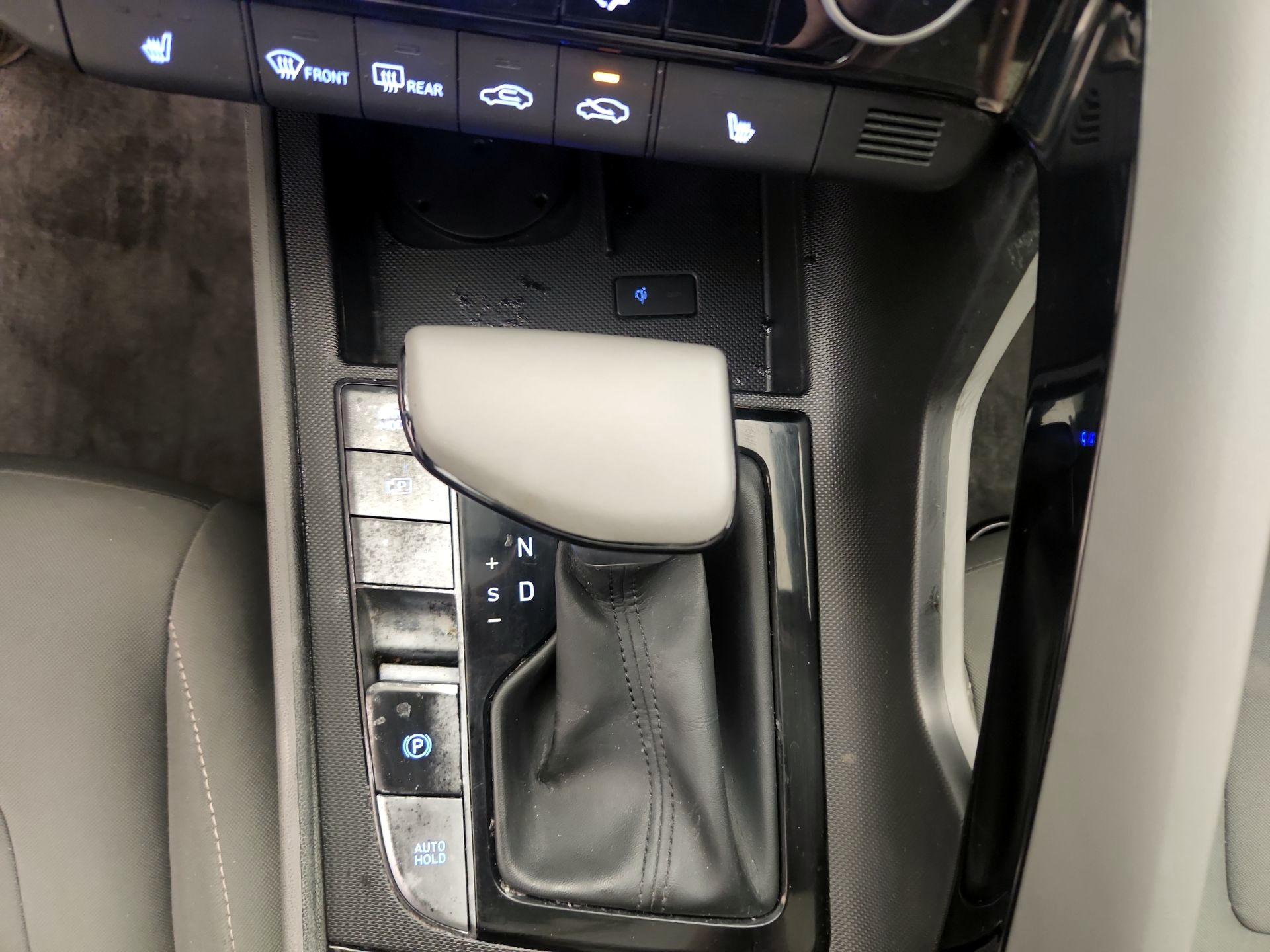 Thumbnail: 2024 Hyundai Elantra - 18