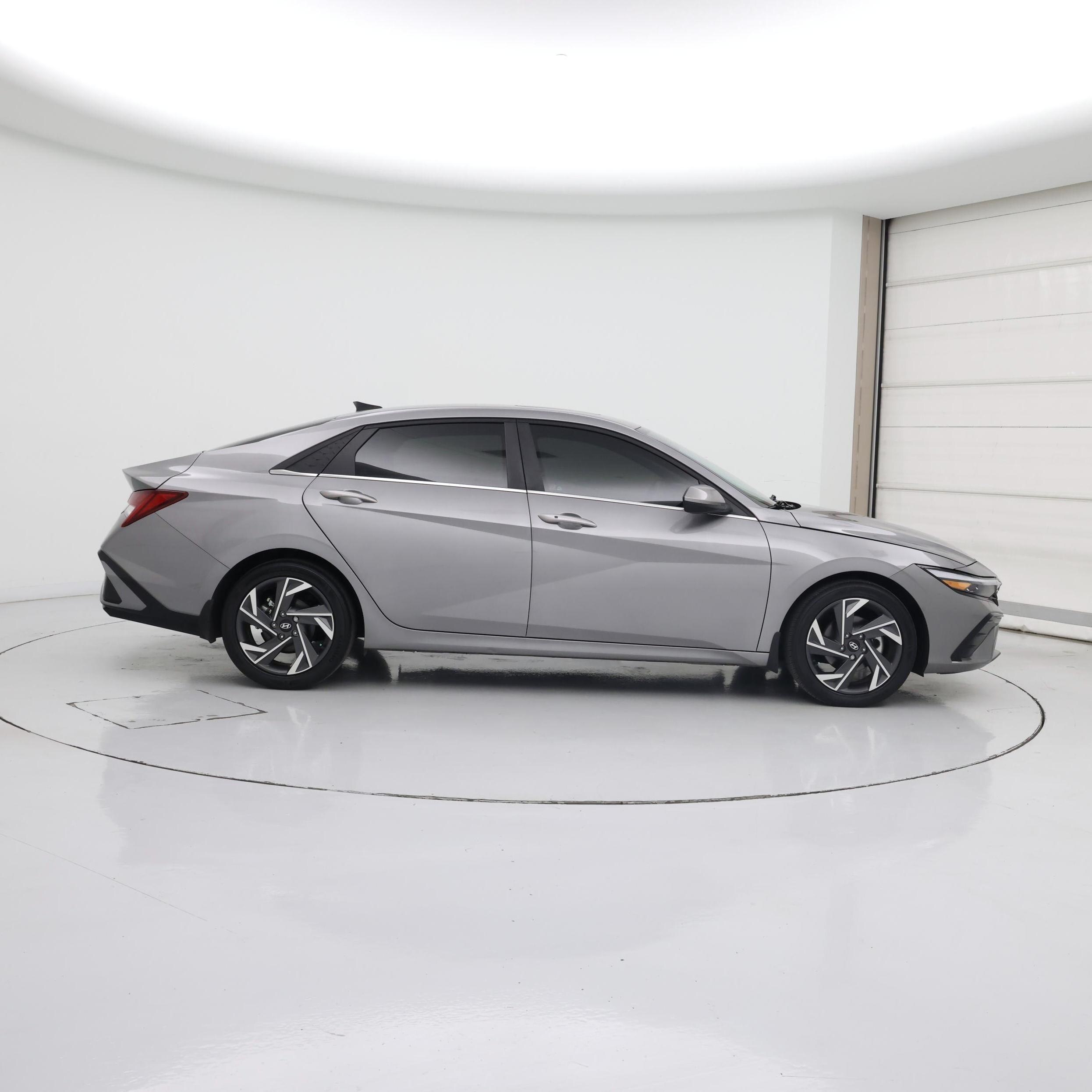 Thumbnail: 2024 Hyundai Elantra - 7