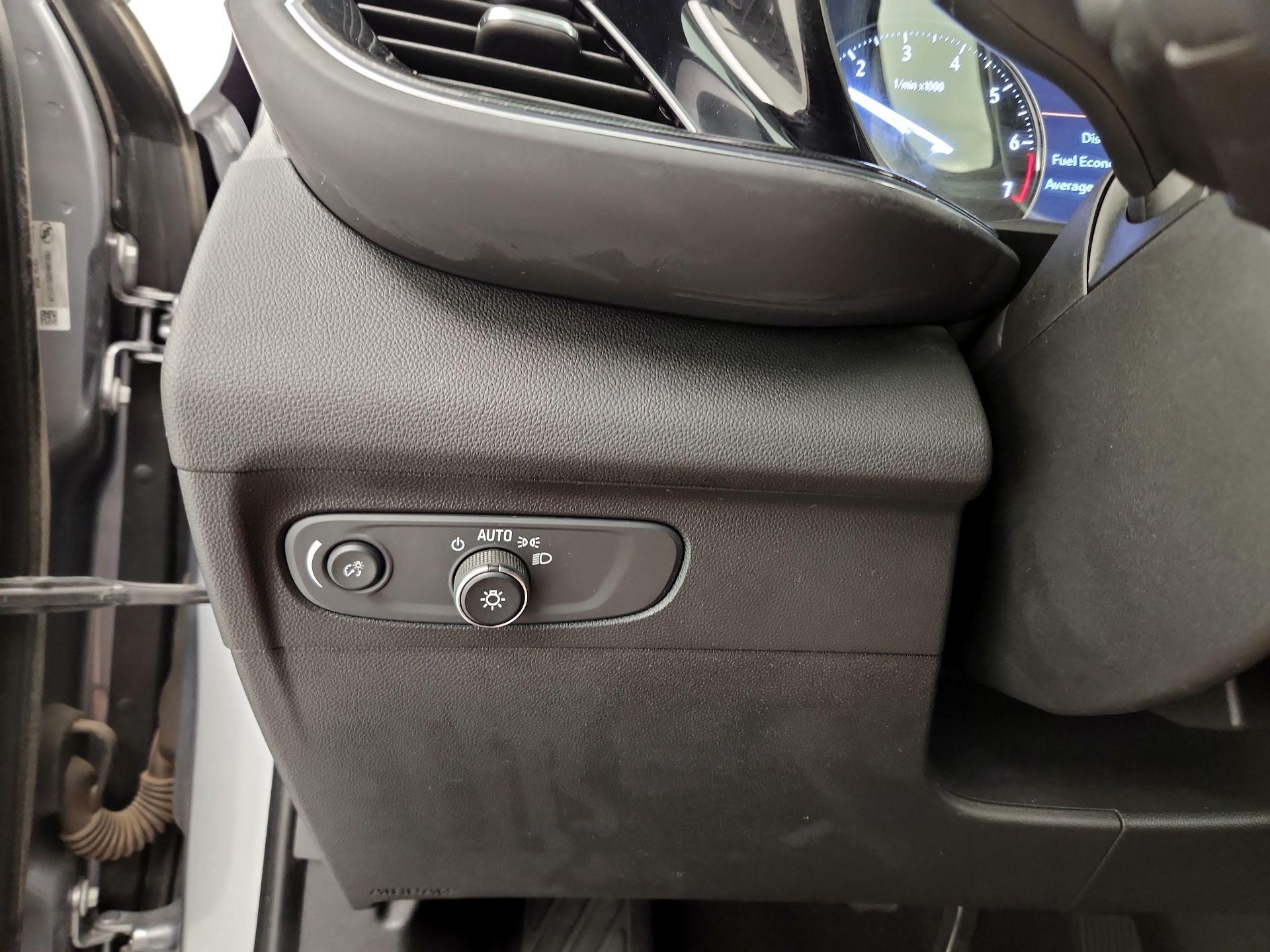 Thumbnail: 2021 Buick Envision - 13