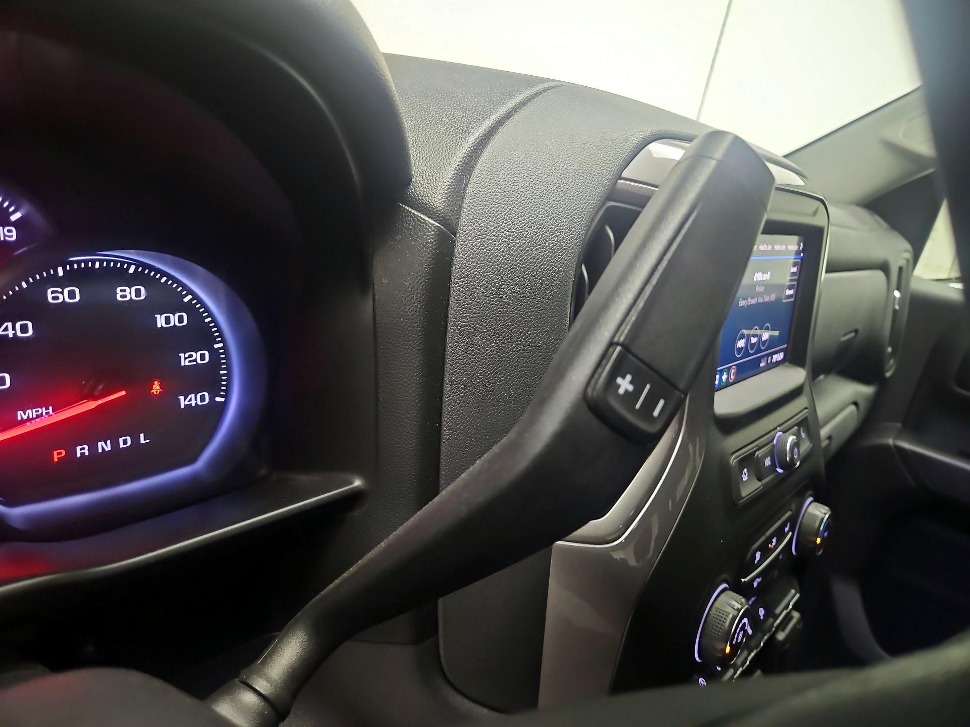 Thumbnail: 2021 Chevrolet Silverado 1500 - 17