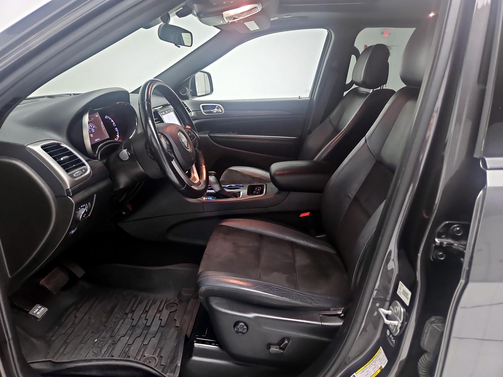 Thumbnail: 2021 Jeep Grand Cherokee - 13