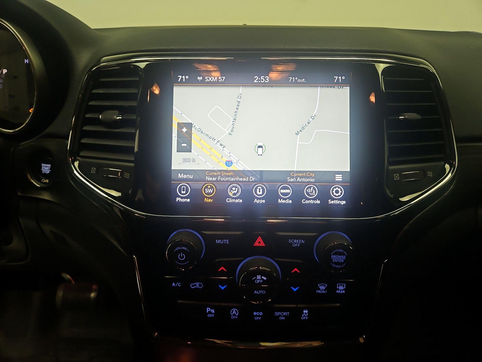 Thumbnail: 2021 Jeep Grand Cherokee - 14