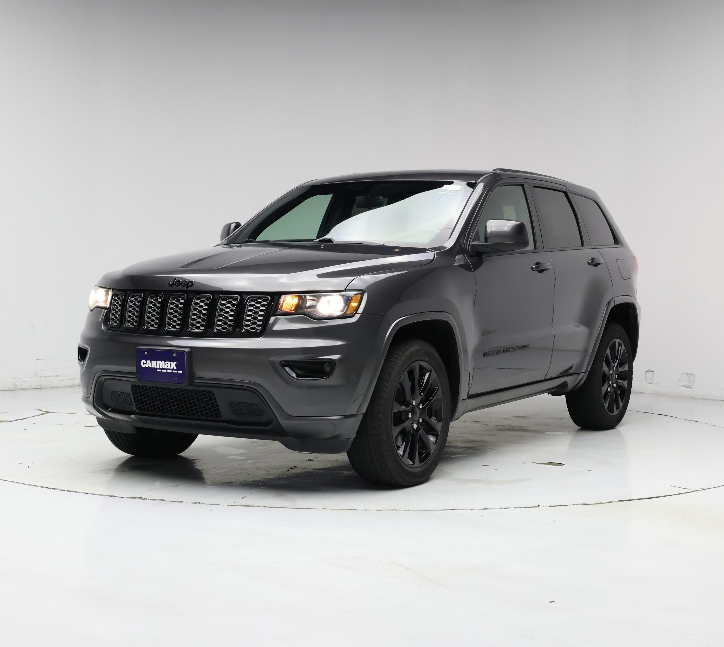 Thumbnail: 2021 Jeep Grand Cherokee - 4