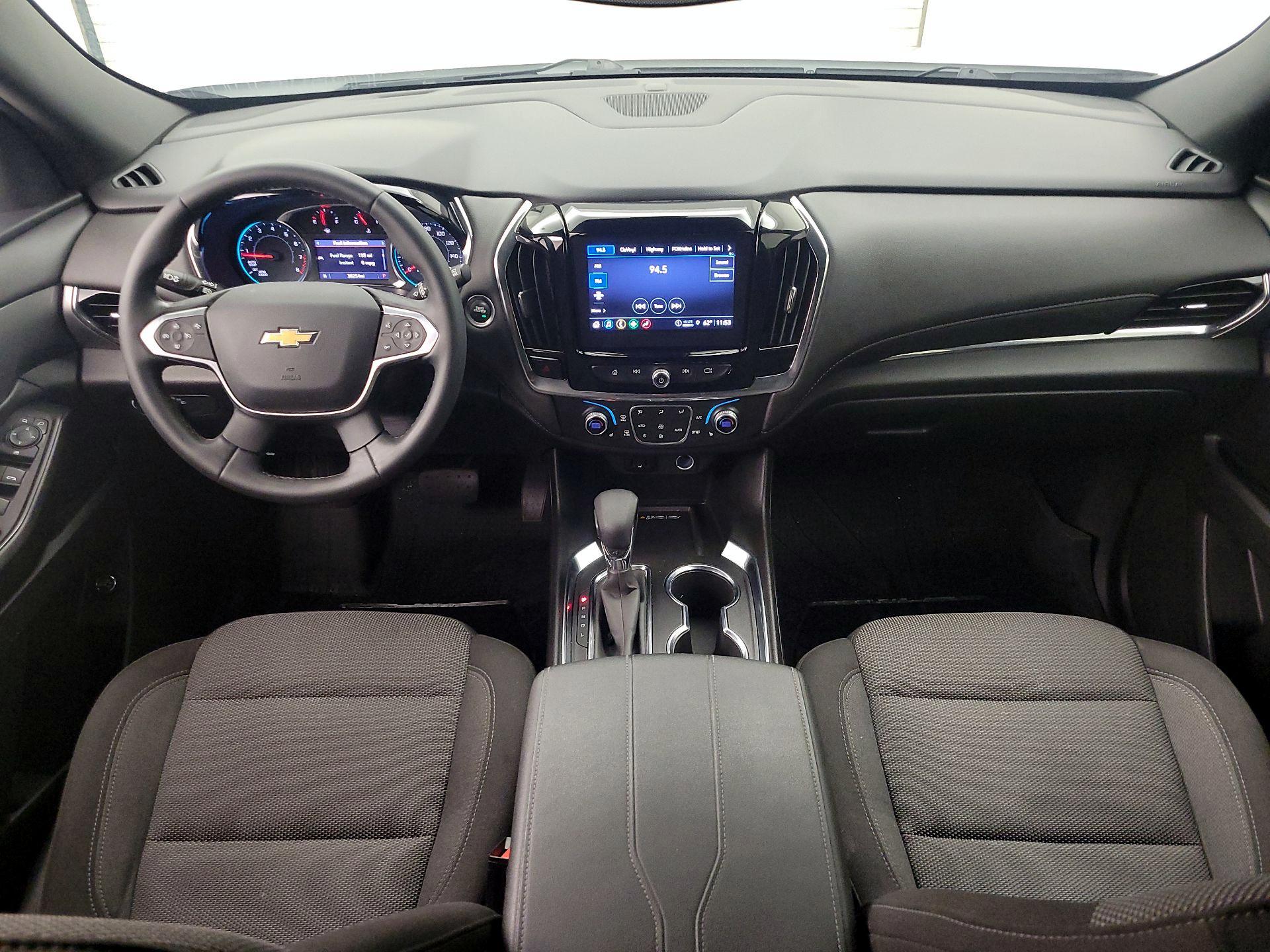 Thumbnail: 2023 Chevrolet Traverse - 9