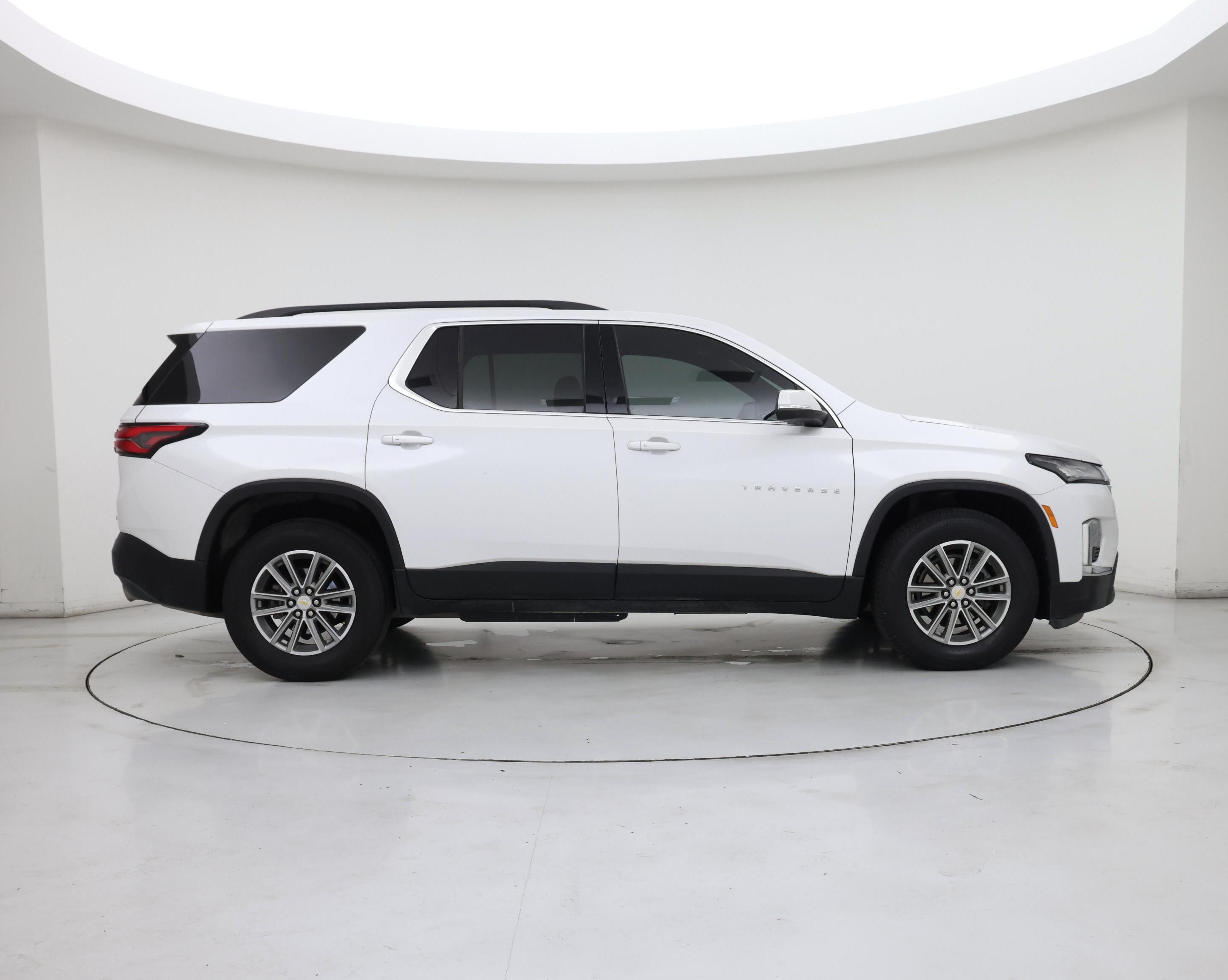 Thumbnail: 2023 Chevrolet Traverse - 7