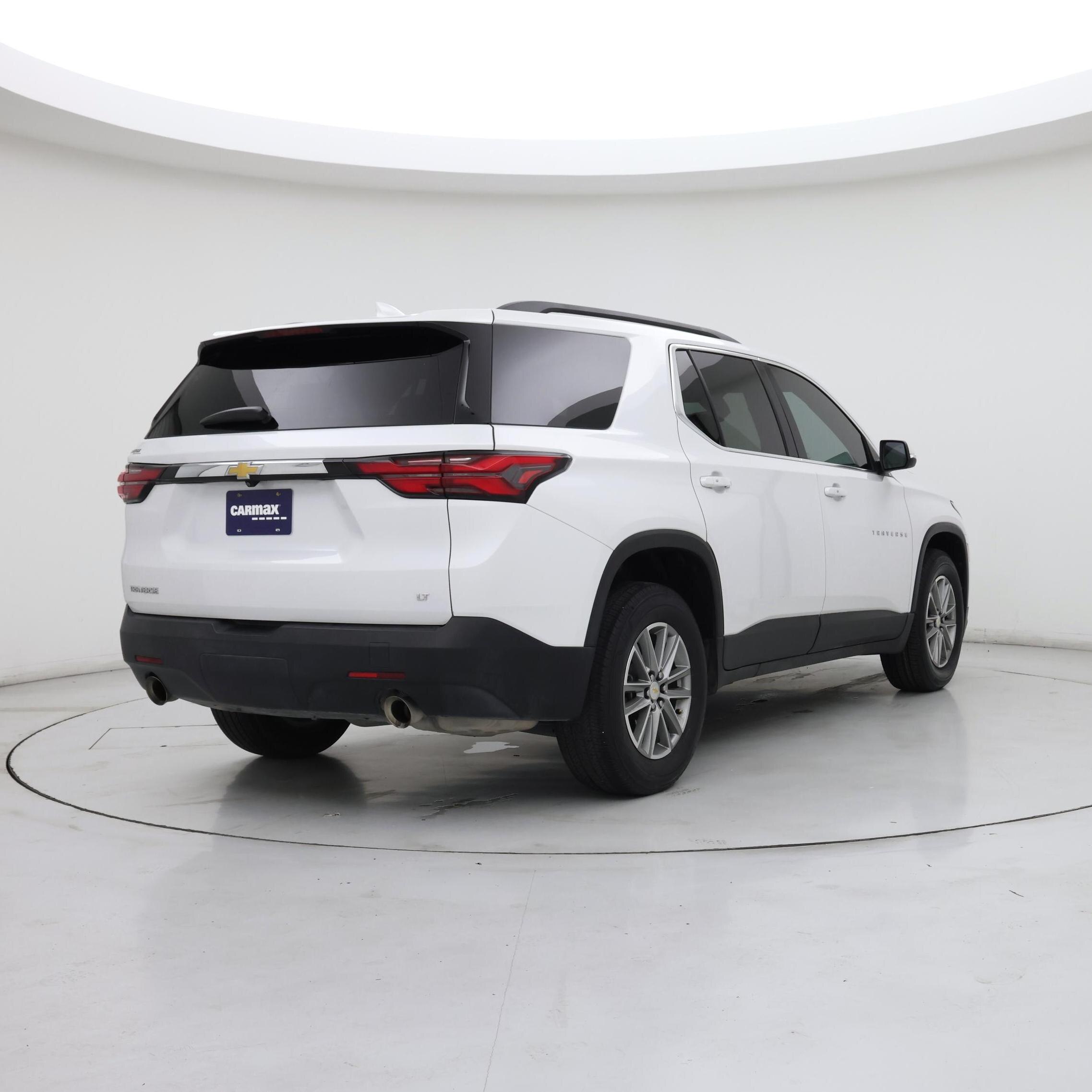 Thumbnail: 2023 Chevrolet Traverse - 8