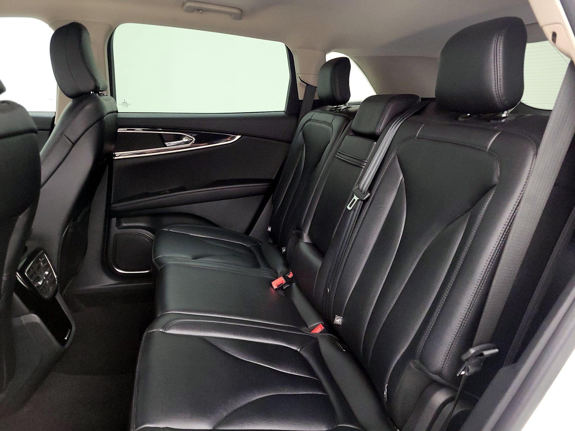 Thumbnail: 2022 Lincoln Nautilus - 20