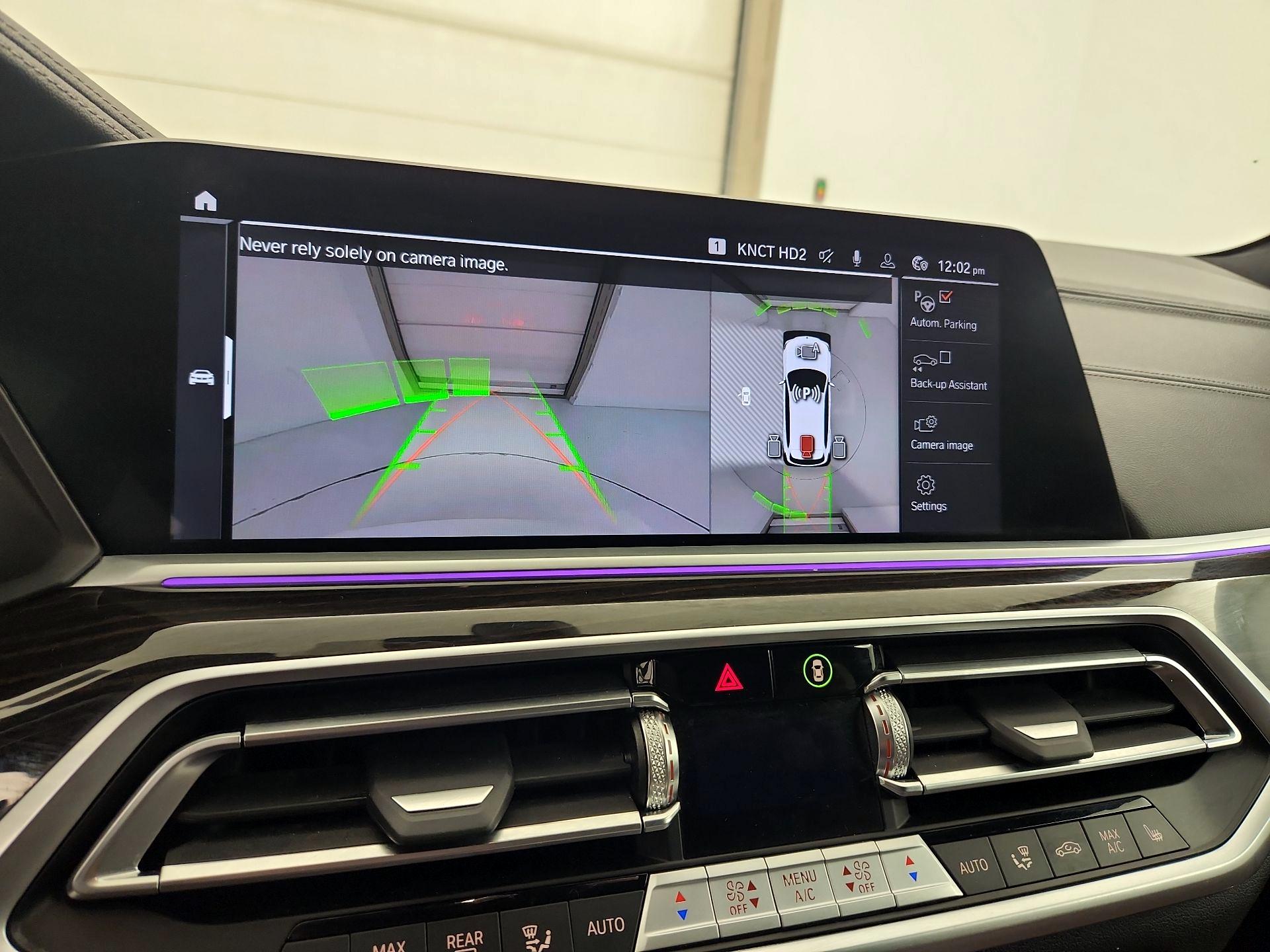 Thumbnail: 2021 BMW X5 - 15