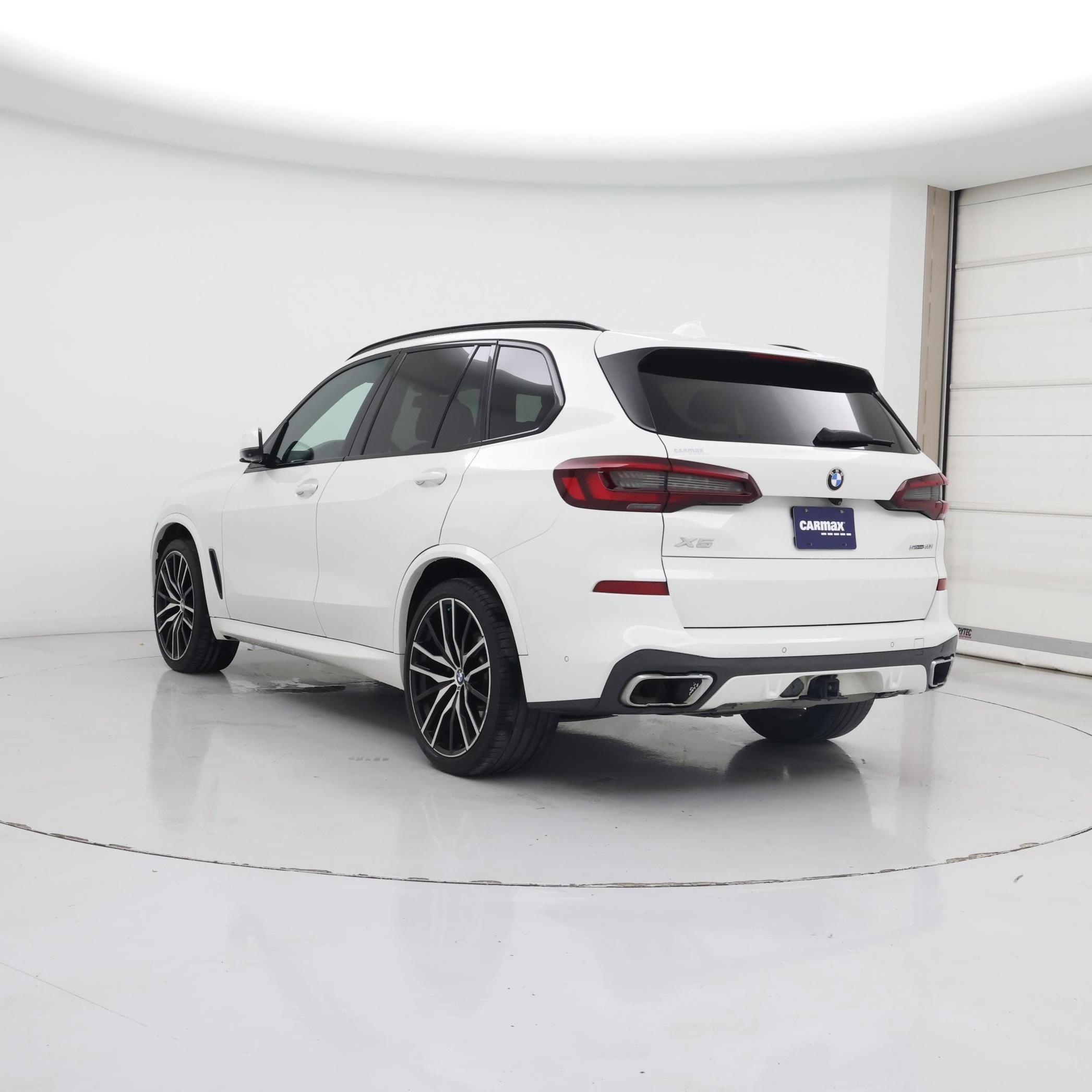 Thumbnail: 2021 BMW X5 - 2