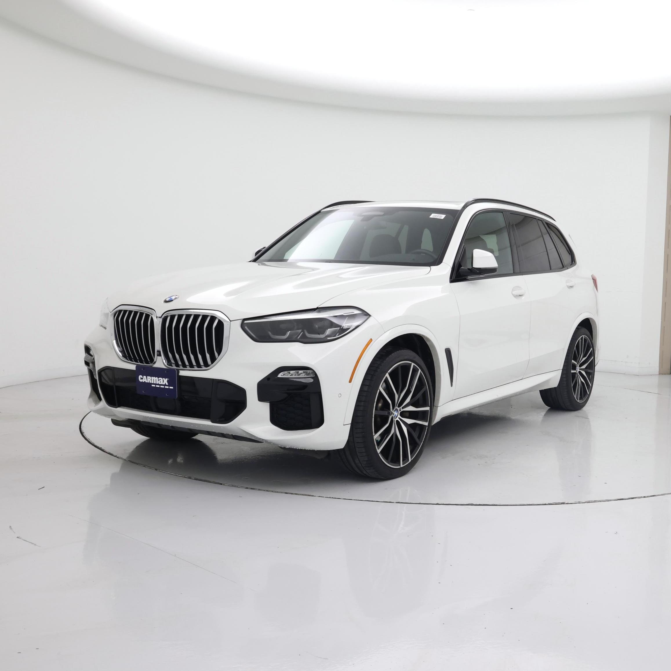 Thumbnail: 2021 BMW X5 - 4