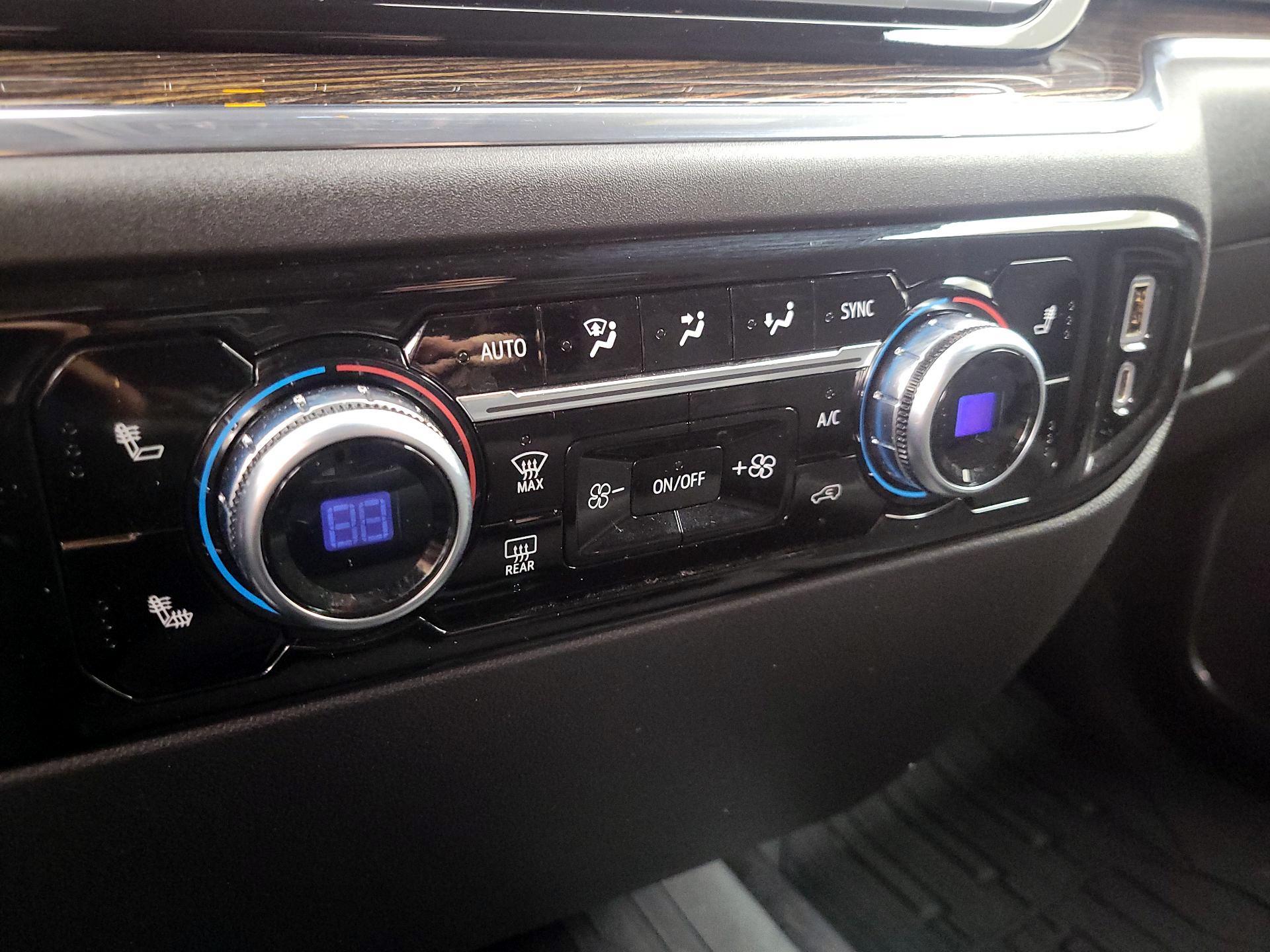 Thumbnail: 2022 GMC Sierra 1500 - 16