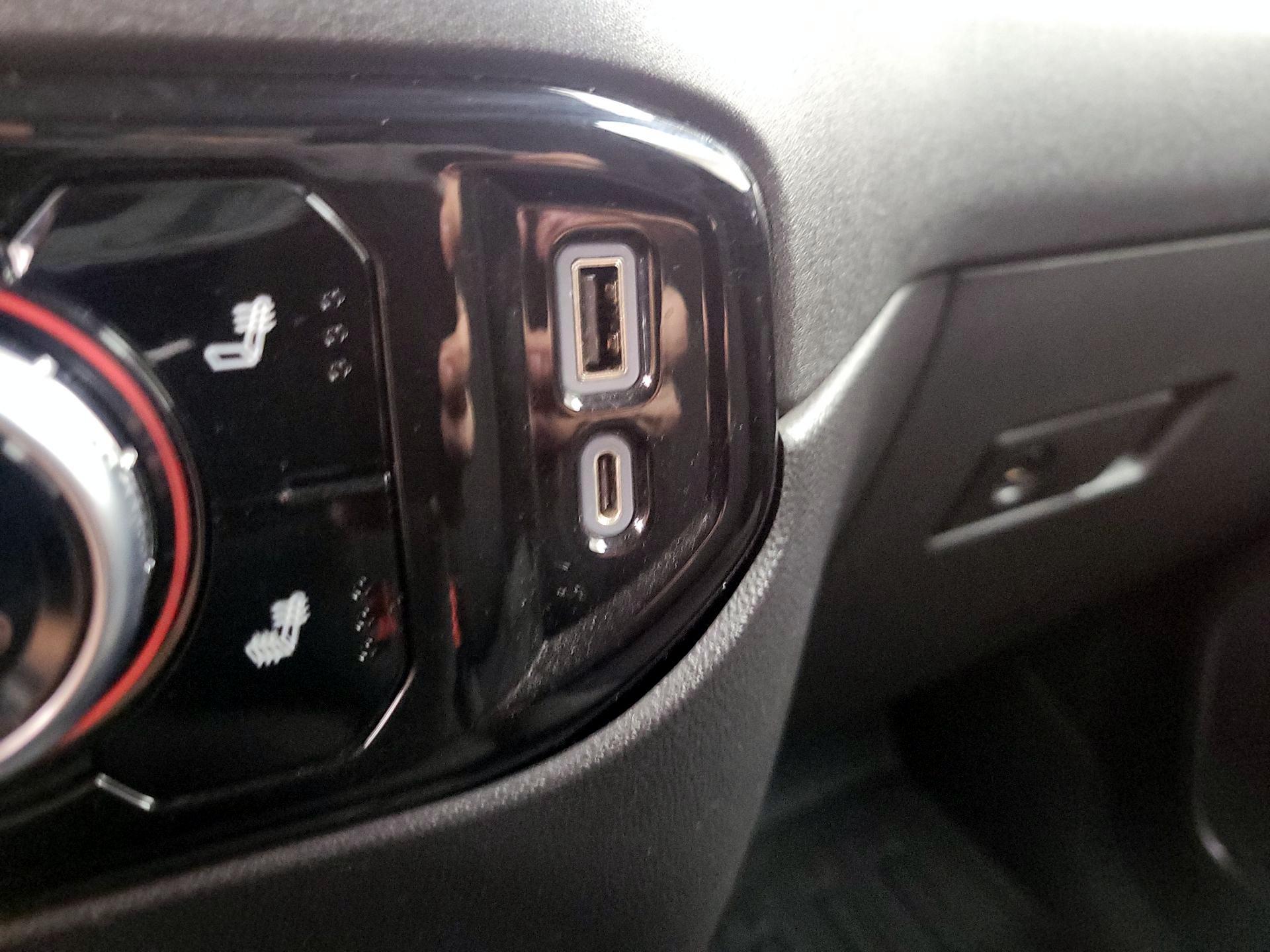 Thumbnail: 2022 GMC Sierra 1500 - 18