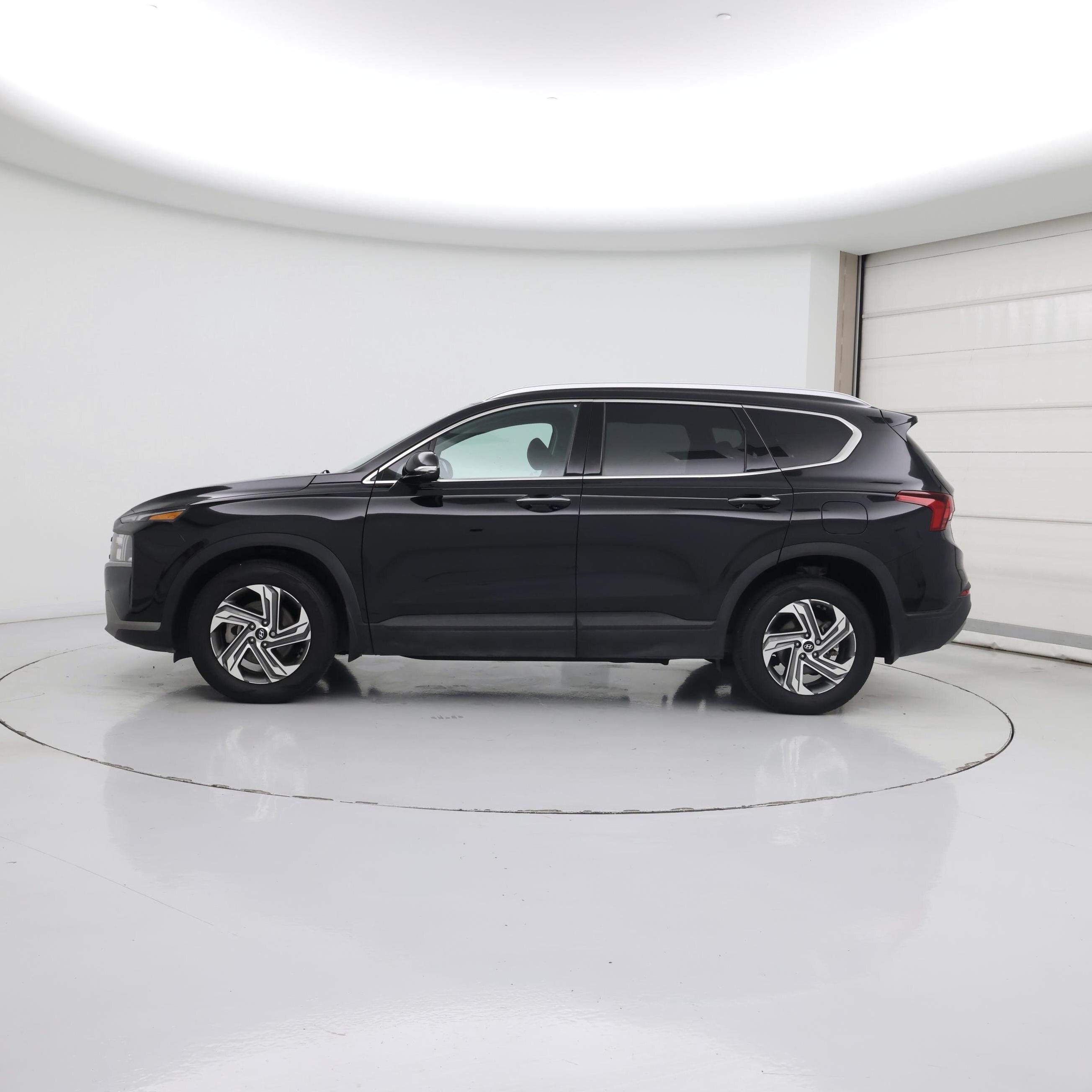 Thumbnail: 2023 Hyundai Santa Fe - 3