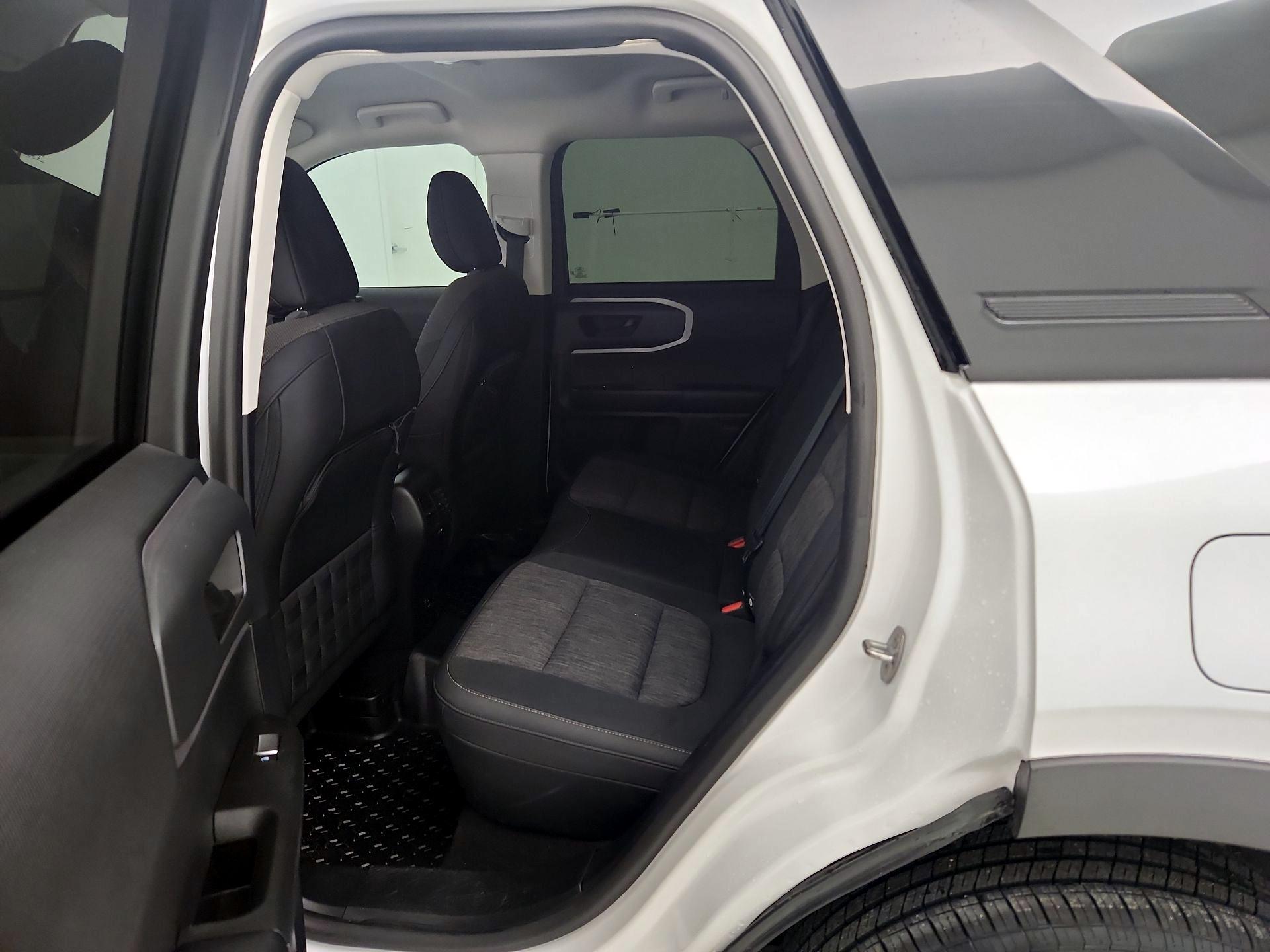 Thumbnail: 2022 Ford Bronco Sport - 19