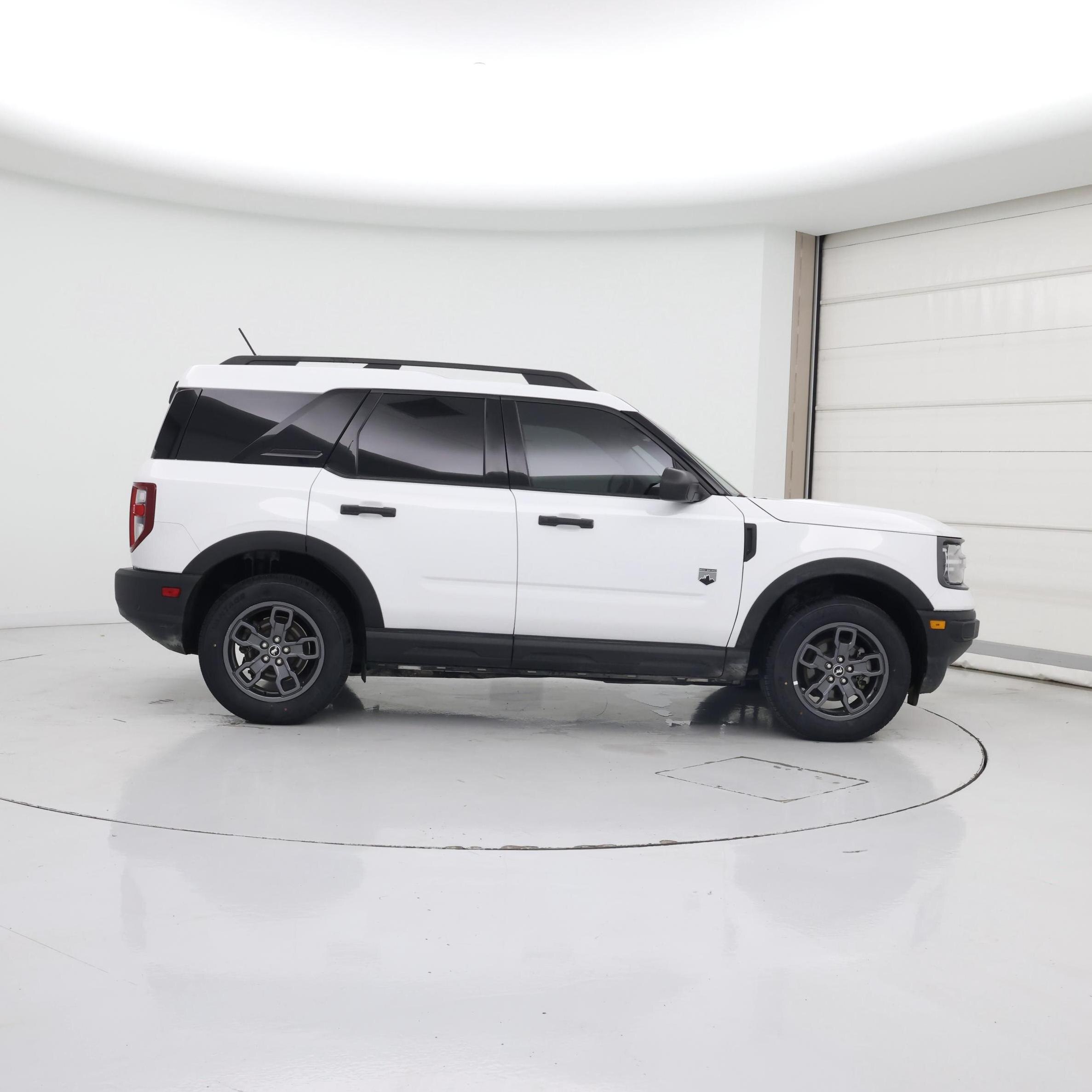 Thumbnail: 2022 Ford Bronco Sport - 7