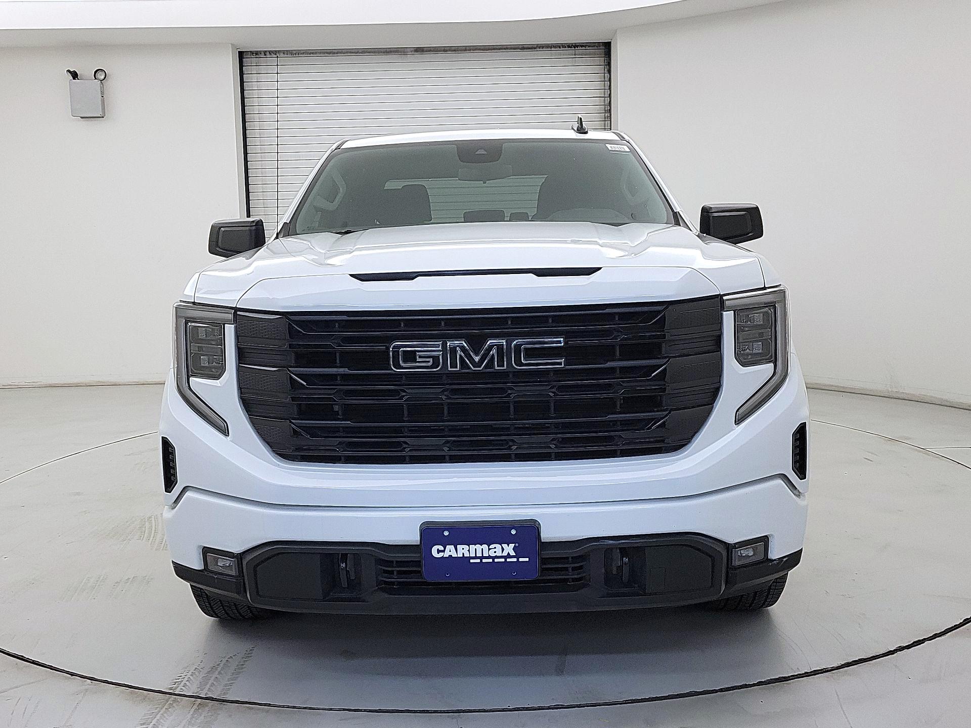 Thumbnail: 2023 GMC Sierra 1500 - 2