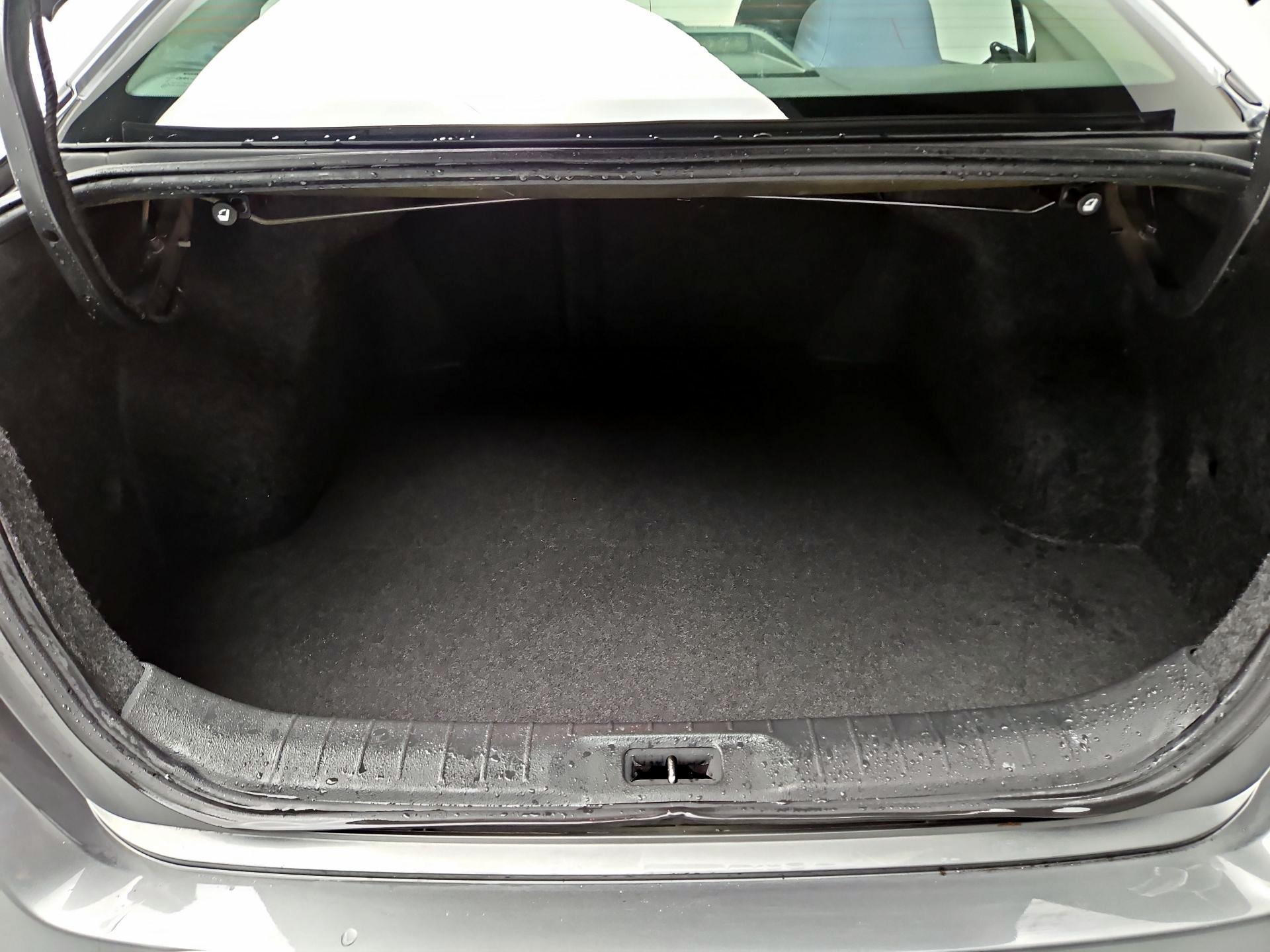 Thumbnail: 2019 Nissan Altima - 20