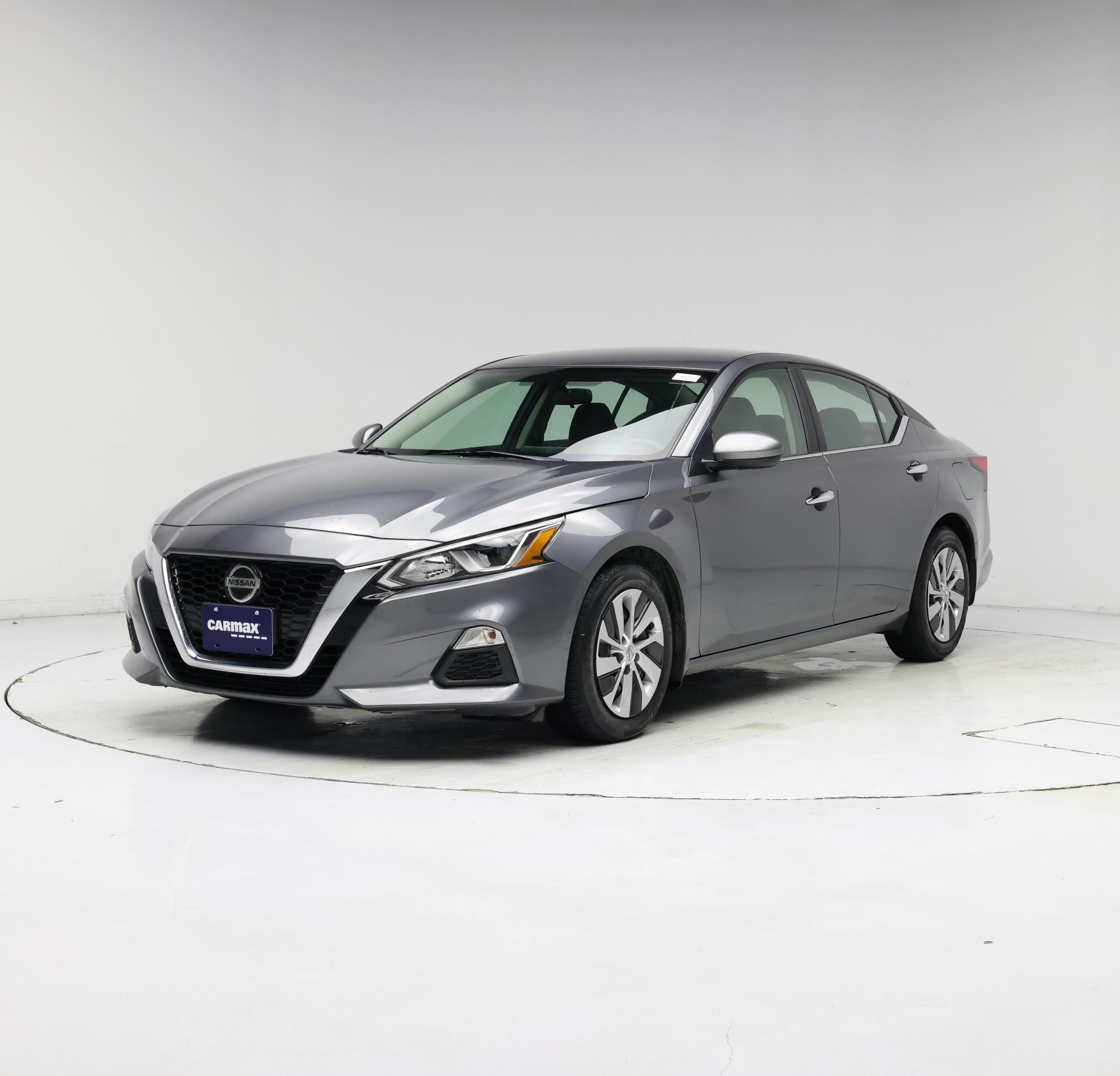 Thumbnail: 2019 Nissan Altima - 4
