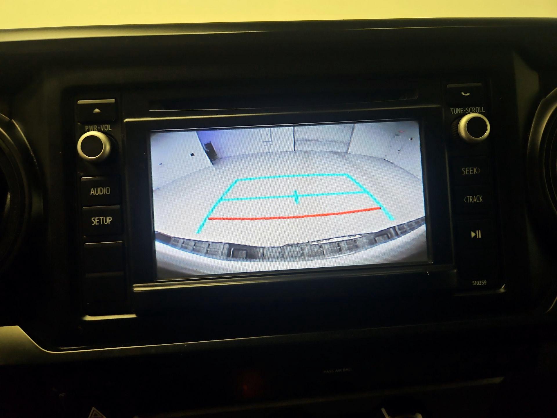 Thumbnail: 2019 Toyota Tacoma - 13