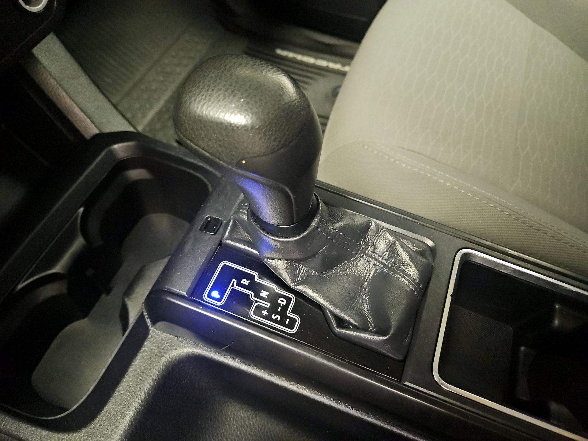 Thumbnail: 2019 Toyota Tacoma - 16