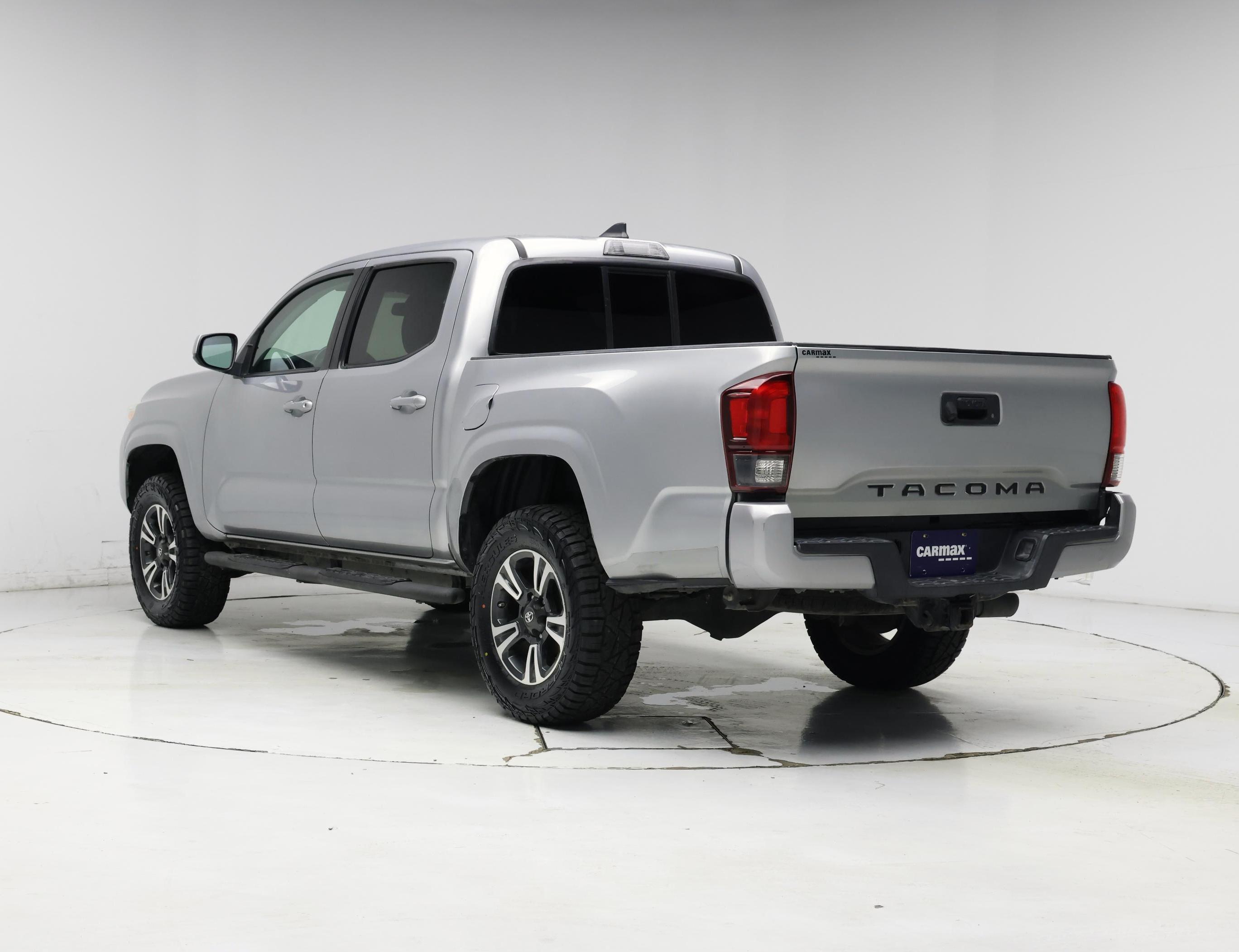 Thumbnail: 2019 Toyota Tacoma - 2