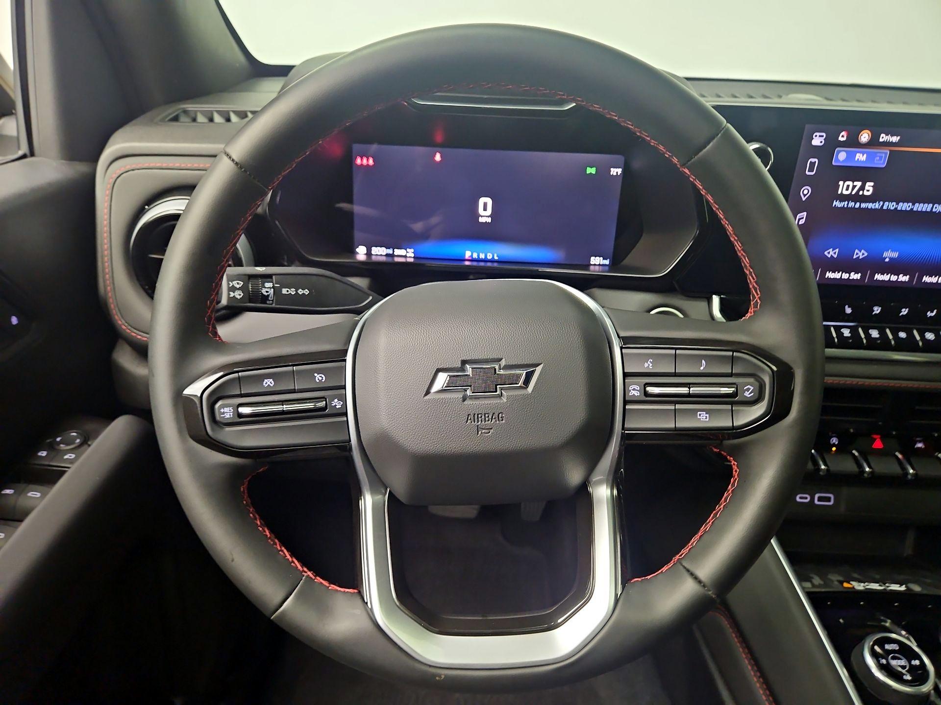 Thumbnail: 2024 Chevrolet Colorado - 10