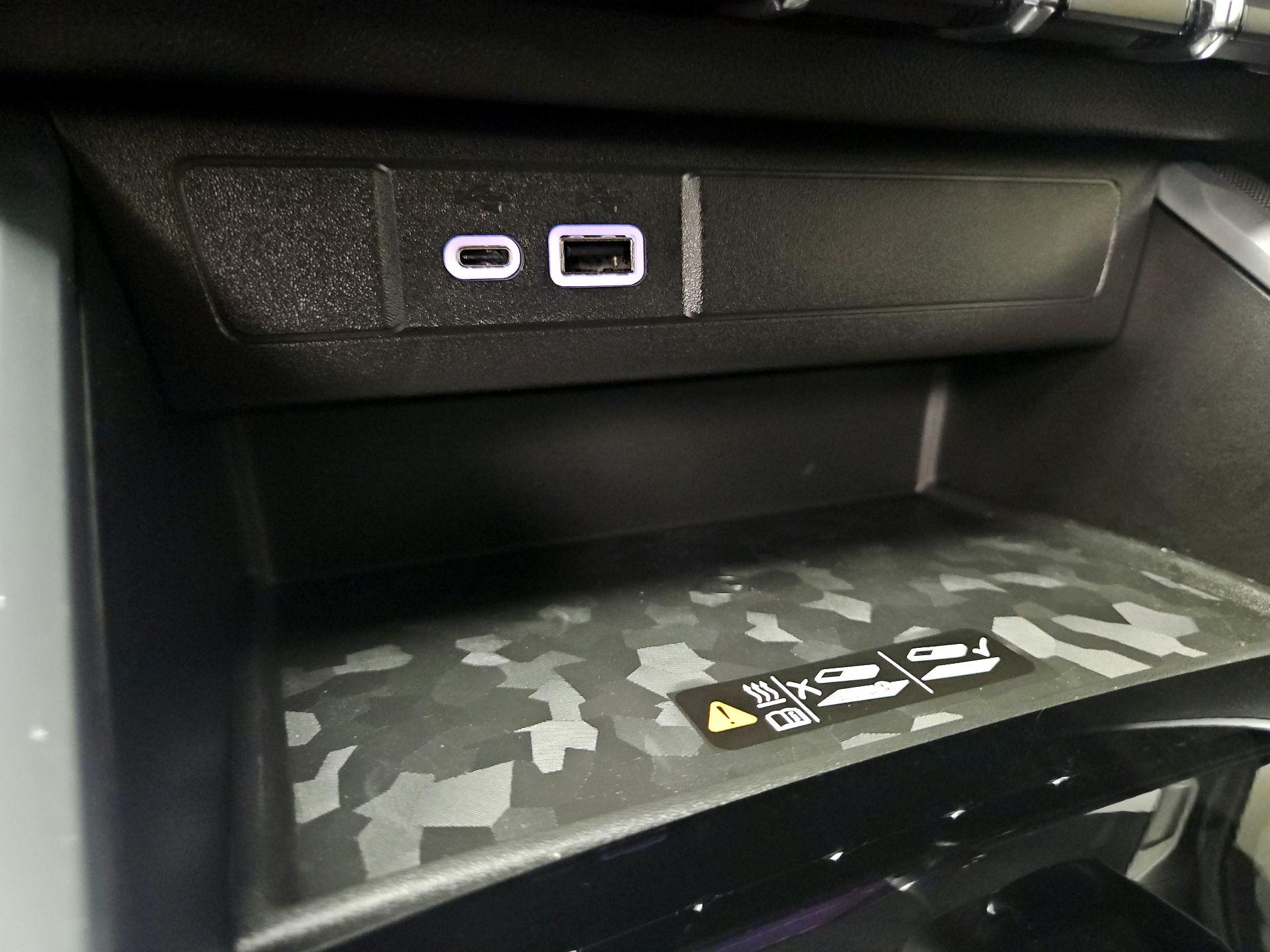 Thumbnail: 2024 Chevrolet Colorado - 18