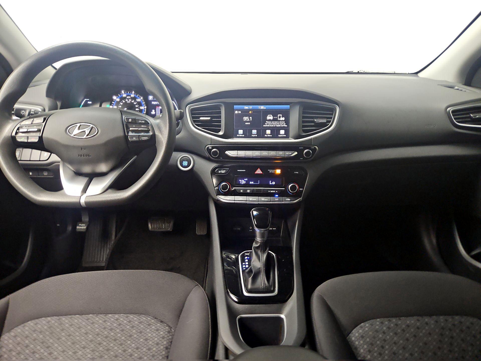 Thumbnail: 2019 Hyundai Ioniq - 9