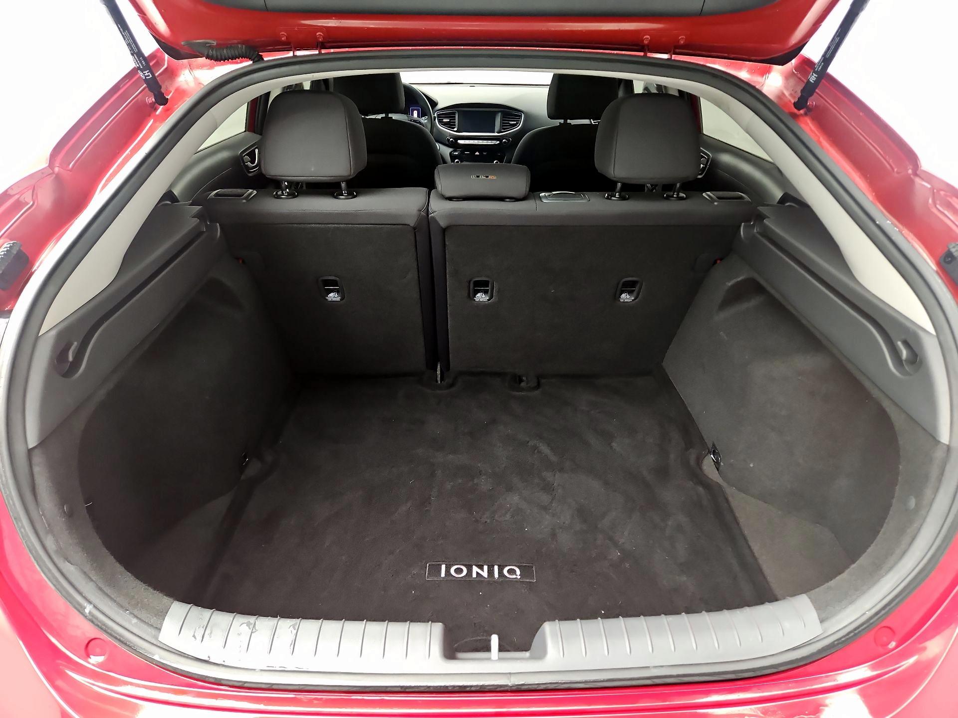 Thumbnail: 2019 Hyundai Ioniq - 20