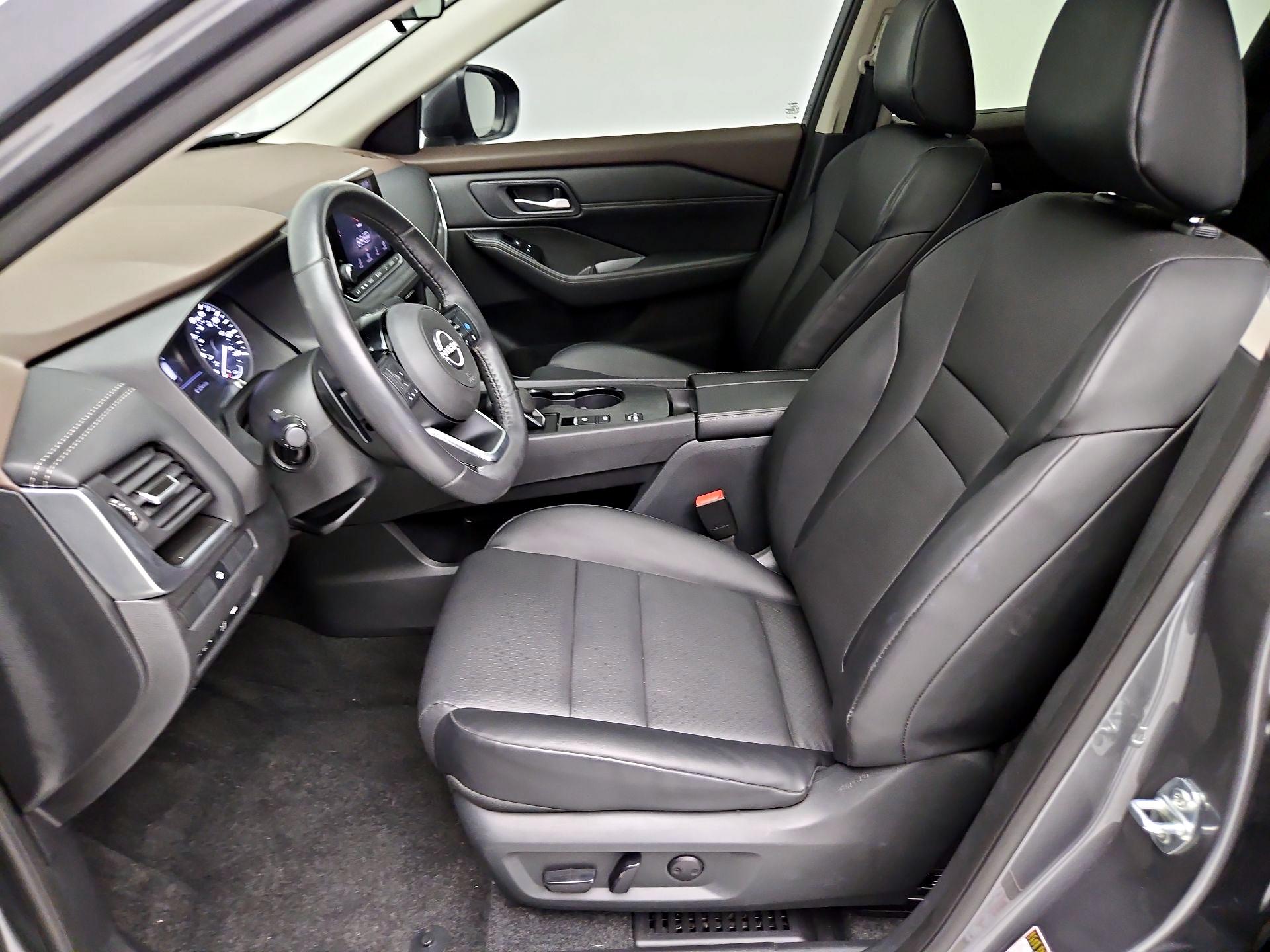 Thumbnail: 2023 Nissan Rogue - 11