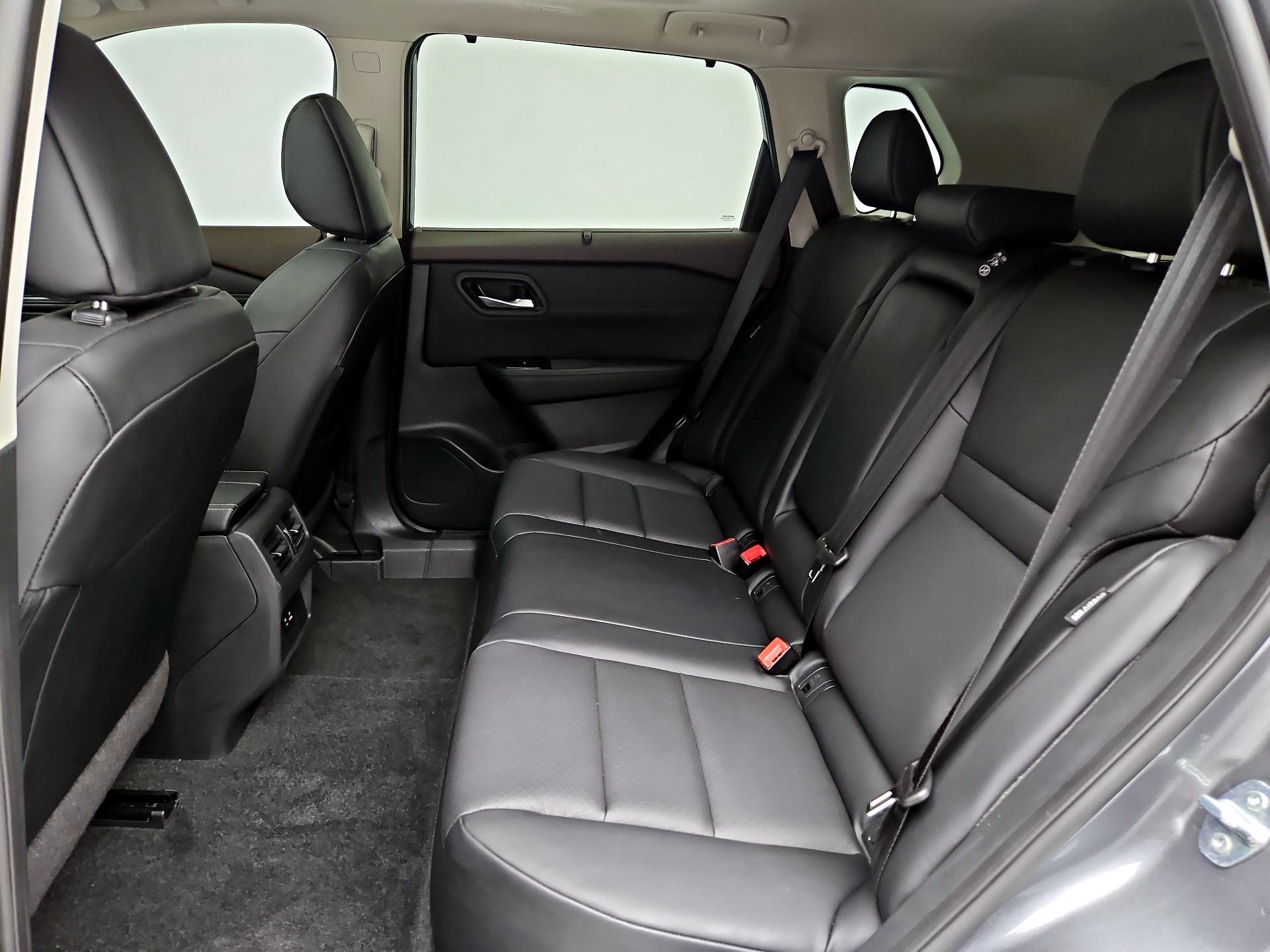 Thumbnail: 2023 Nissan Rogue - 20