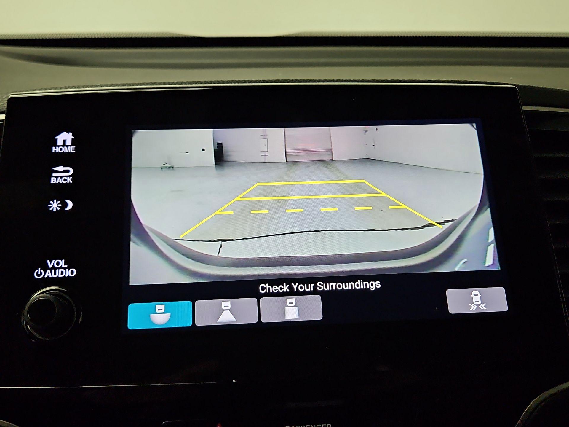 Thumbnail: 2021 Honda Pilot - 14