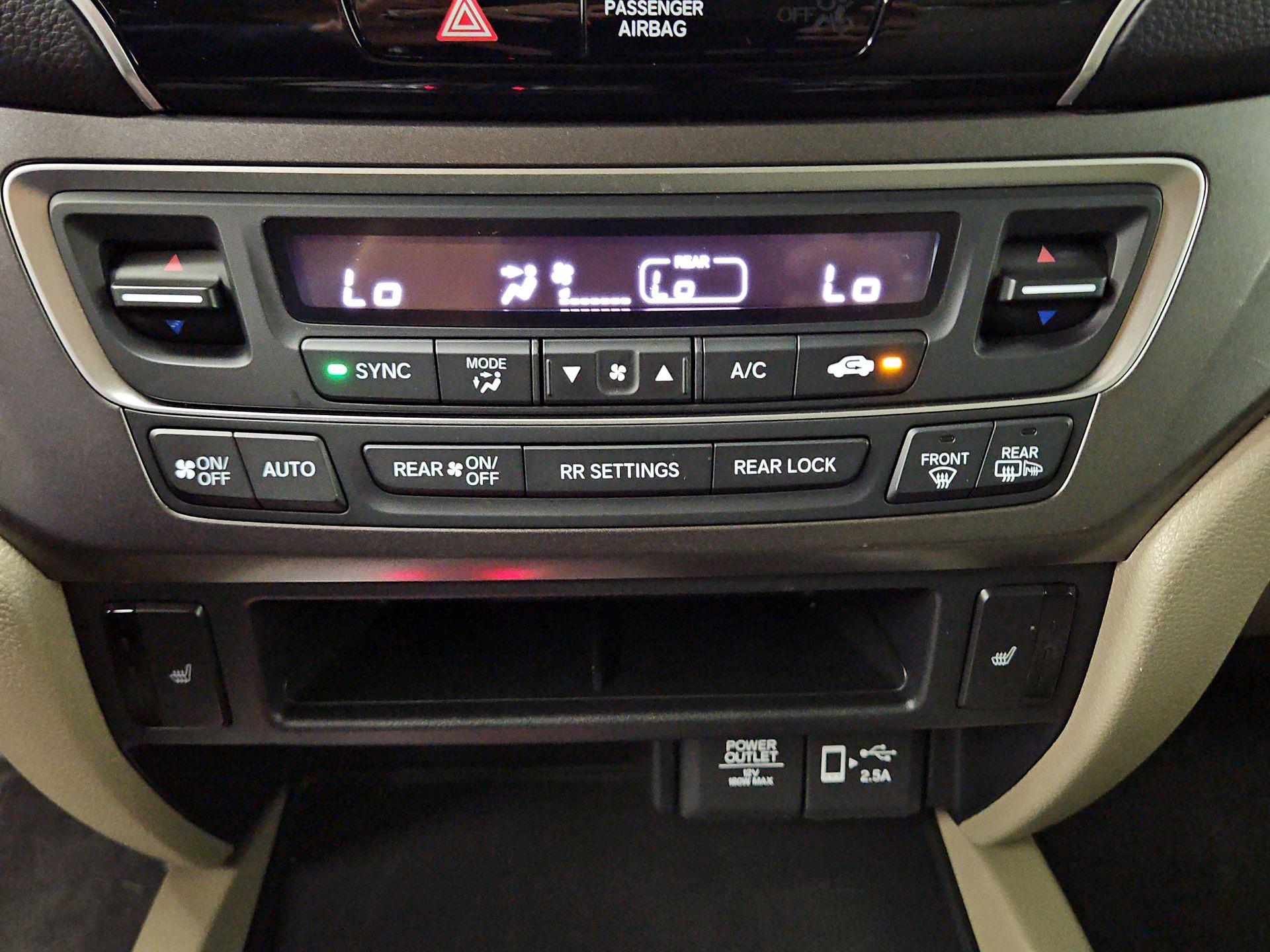 Thumbnail: 2021 Honda Pilot - 16