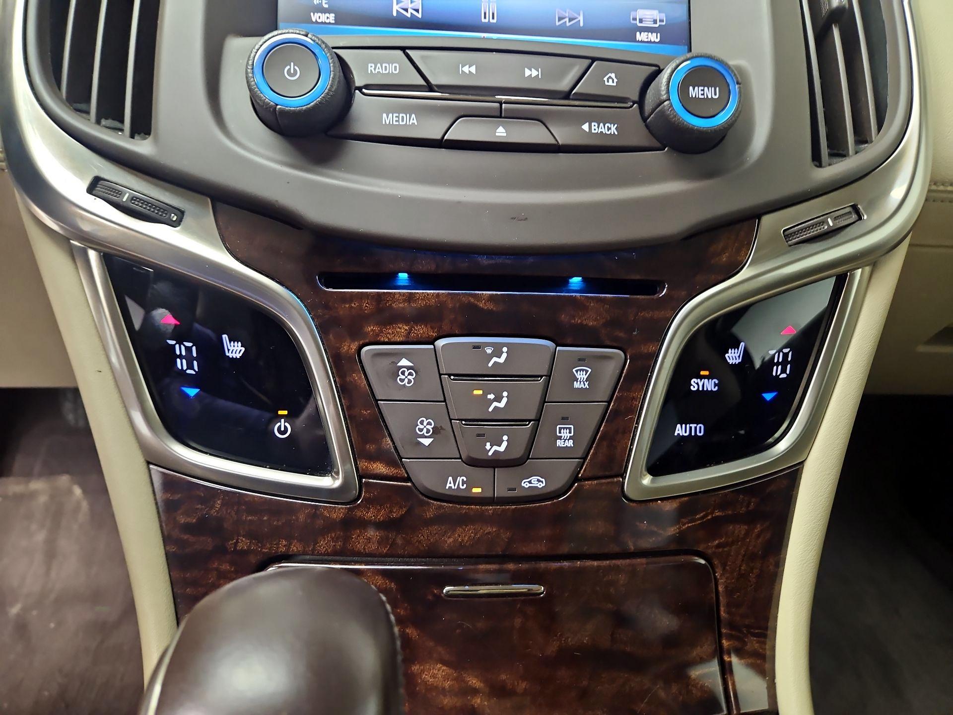 Thumbnail: 2014 Buick LaCrosse - 17