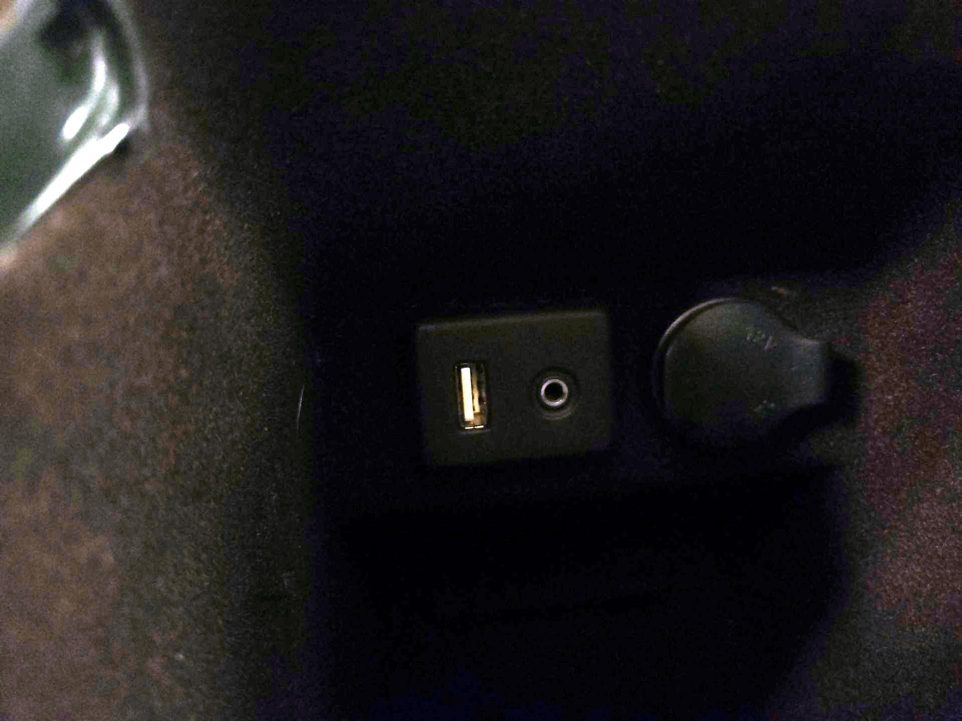 Thumbnail: 2014 Buick LaCrosse - 19