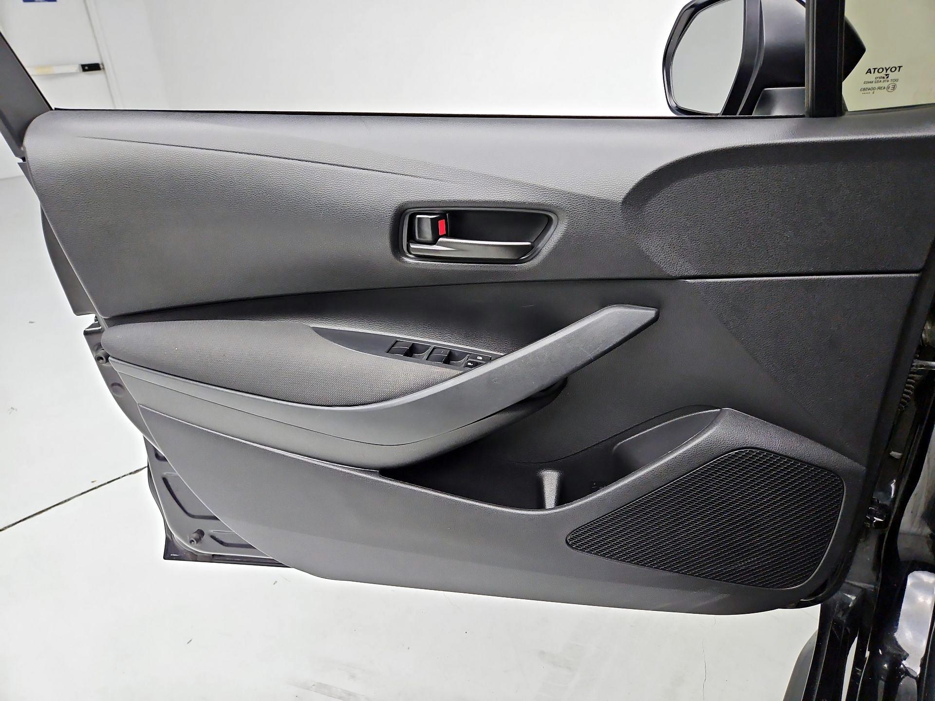 Thumbnail: 2024 Toyota Corolla - 12