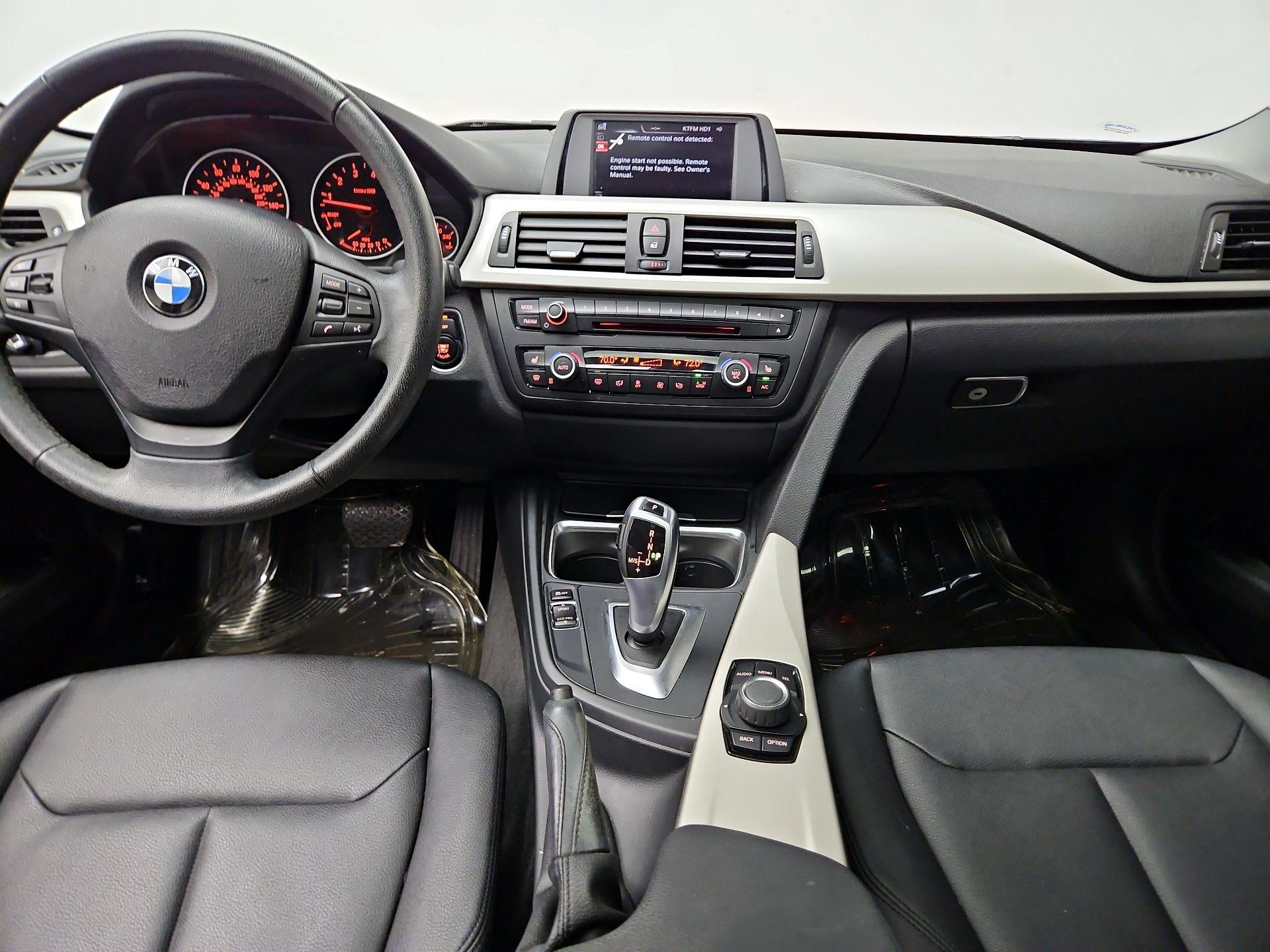 Thumbnail: 2015 BMW 3 Series - 9