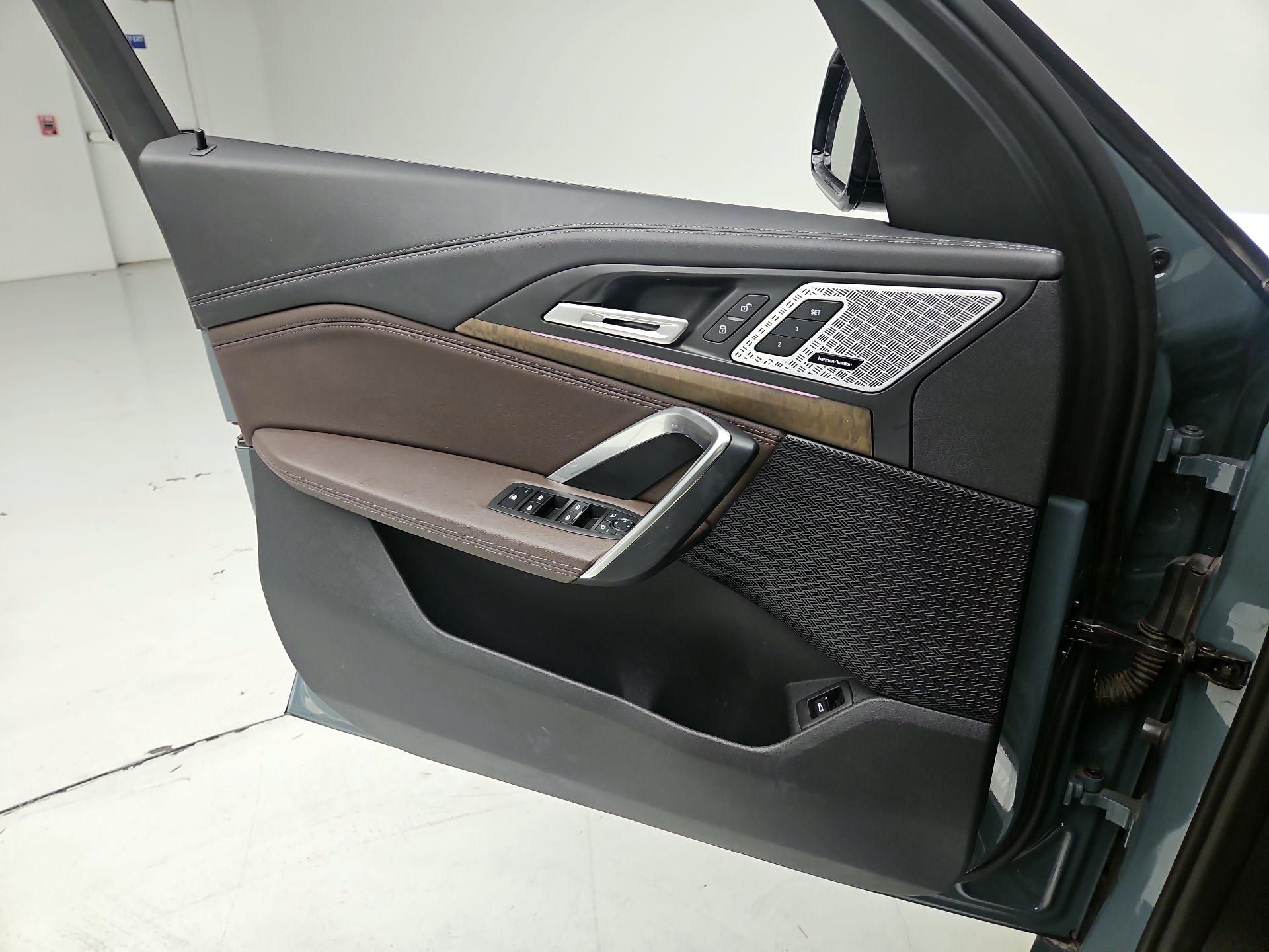 Thumbnail: 2023 BMW X1 - 12