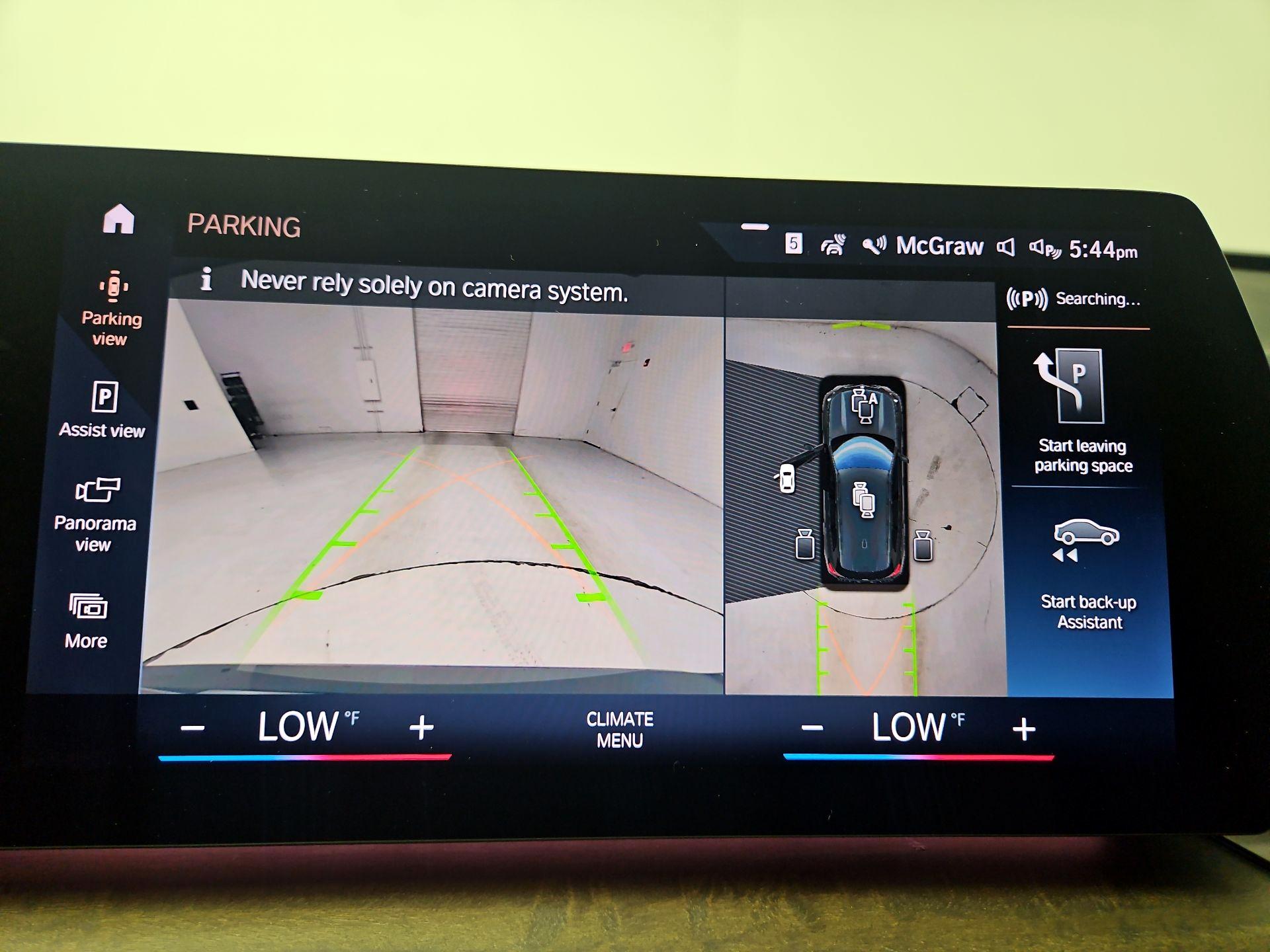 Thumbnail: 2023 BMW X1 - 14