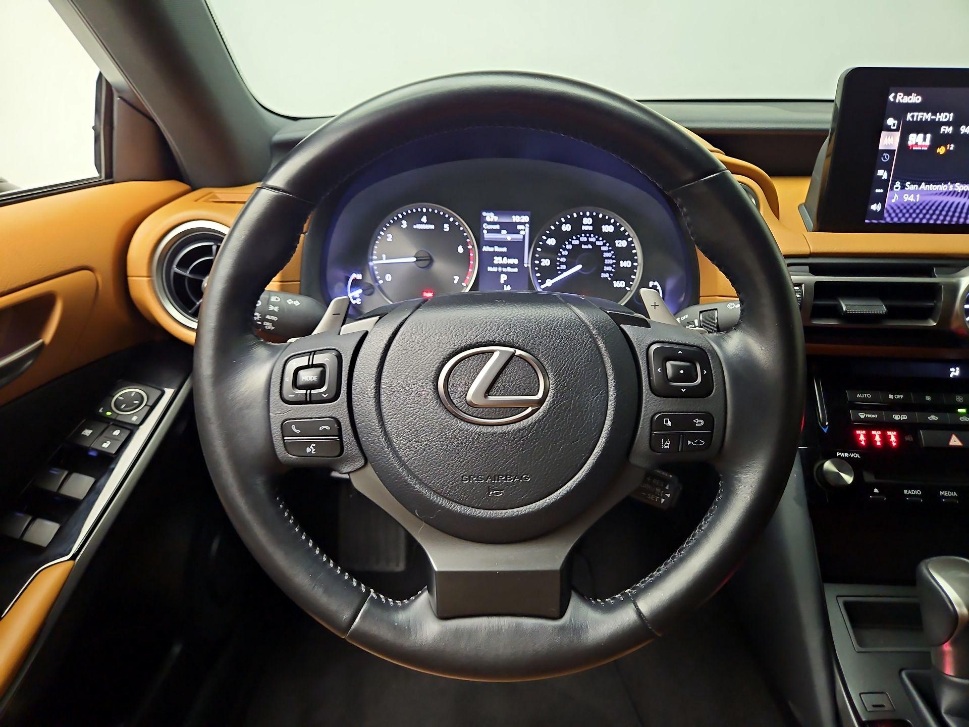 Thumbnail: 2021 Lexus IS - 10