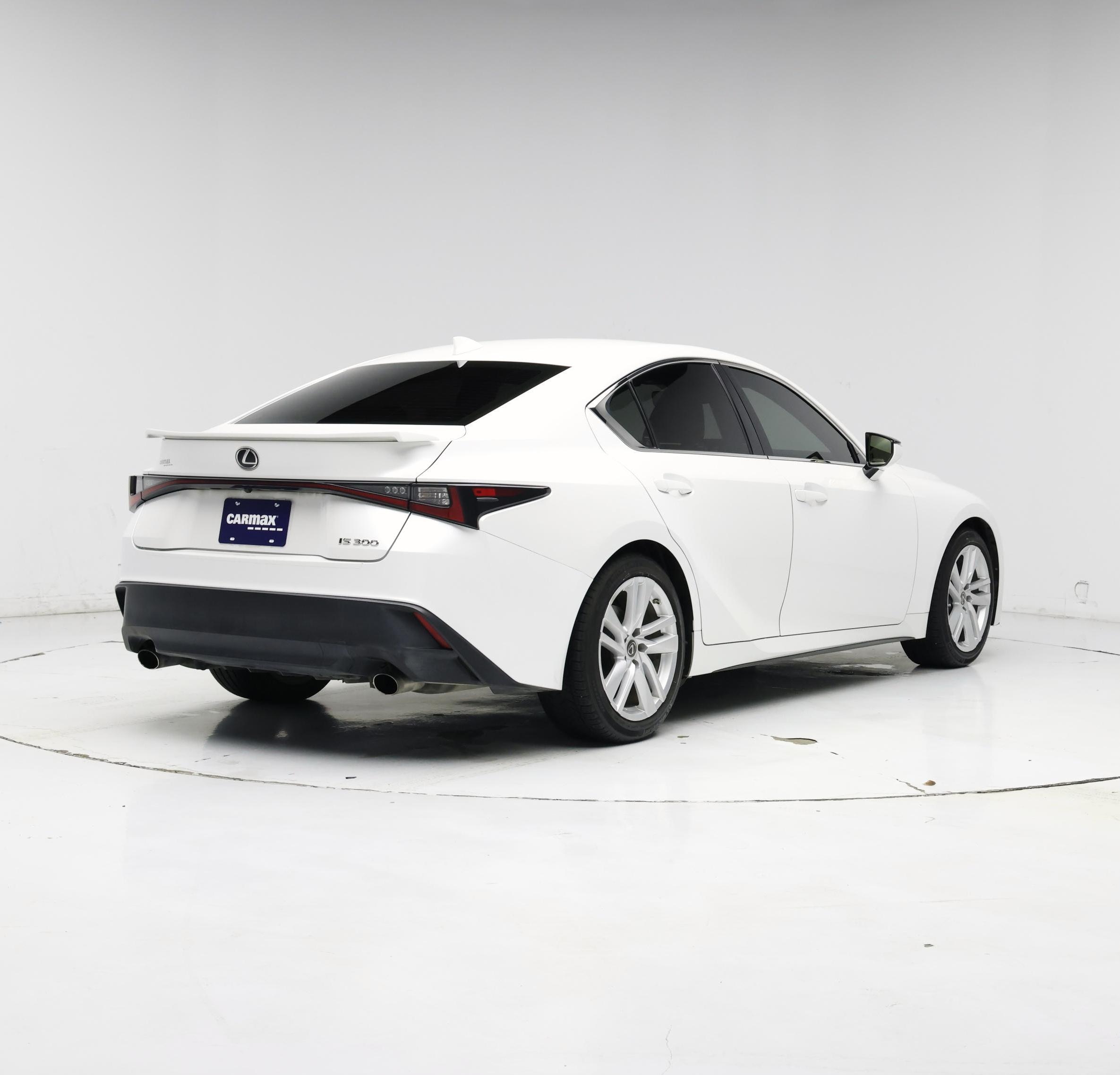 Thumbnail: 2021 Lexus IS - 8