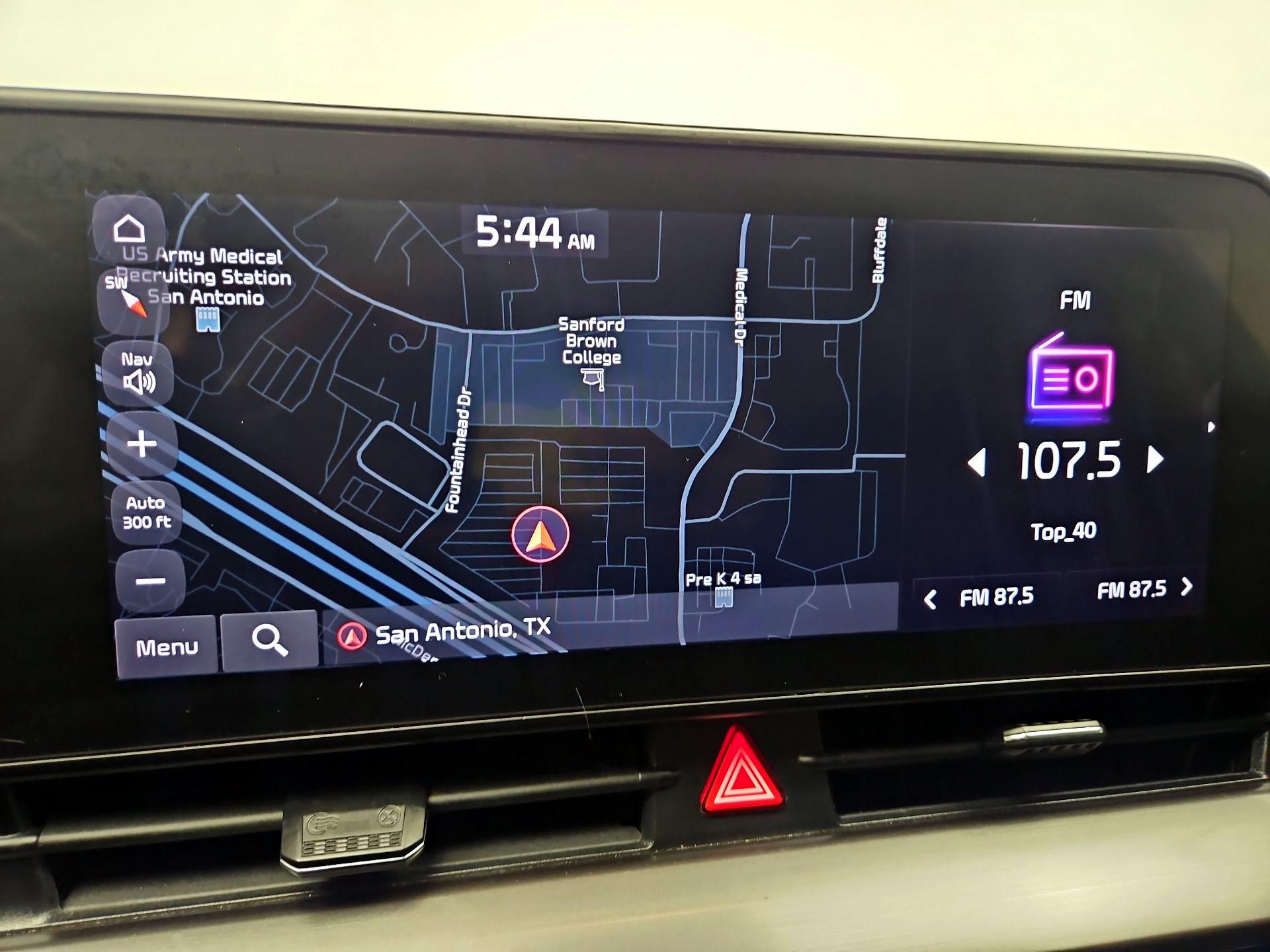 Thumbnail: 2023 Kia Sportage - 14