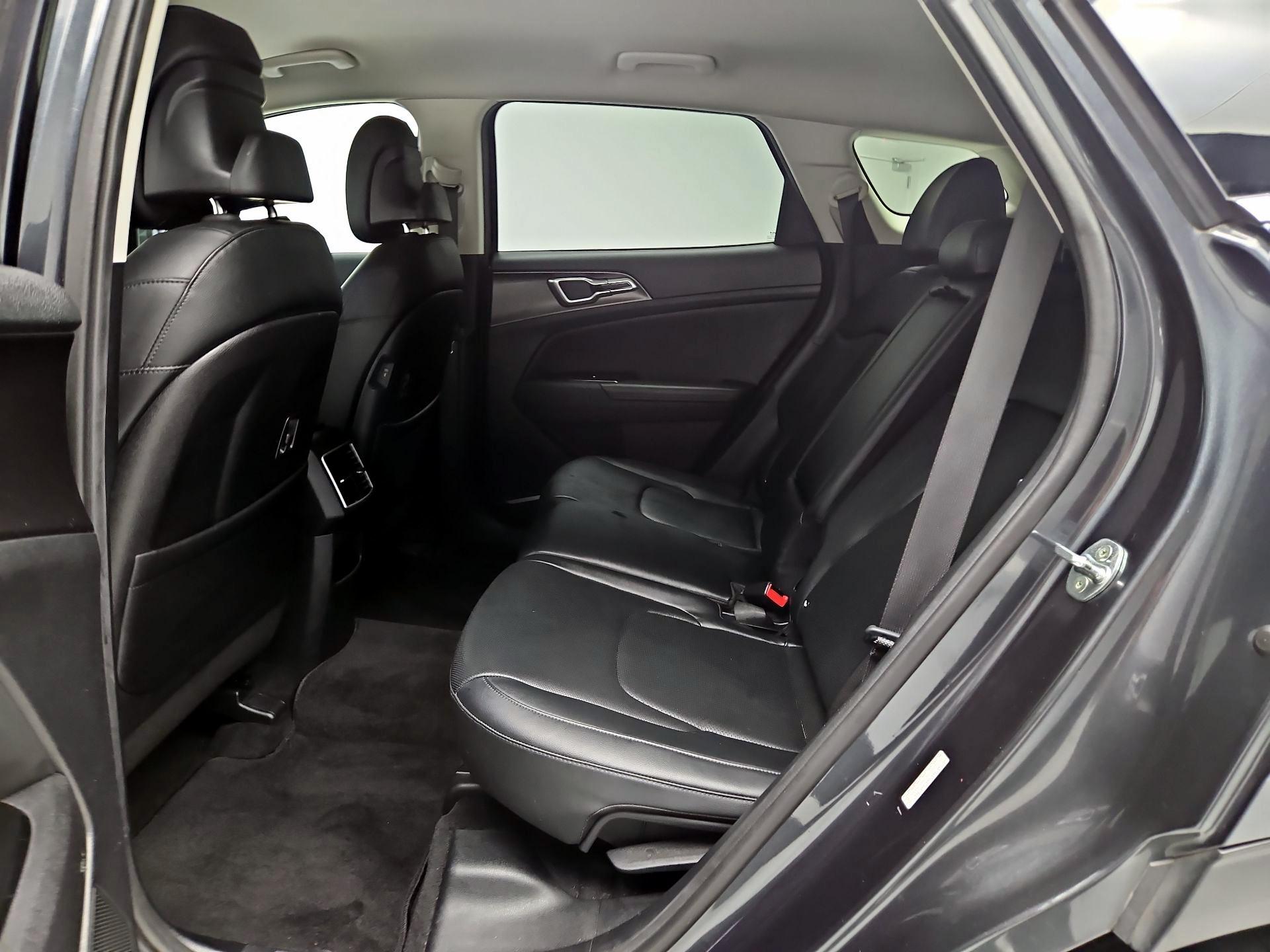 Thumbnail: 2023 Kia Sportage - 20